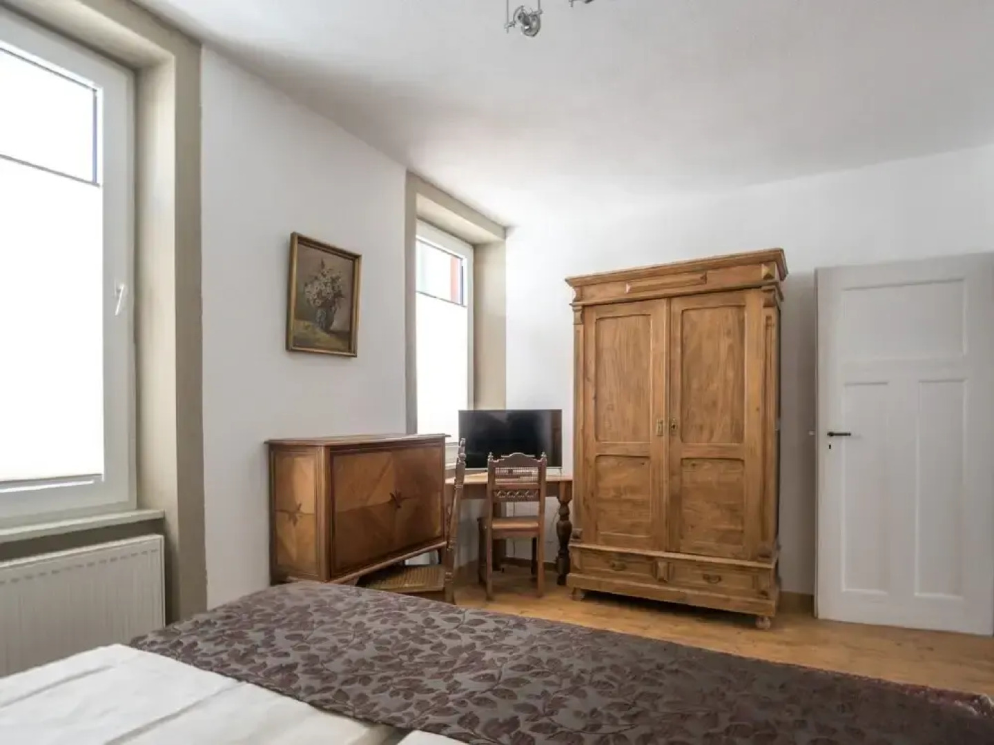 Tante Agnes Ediger-eller