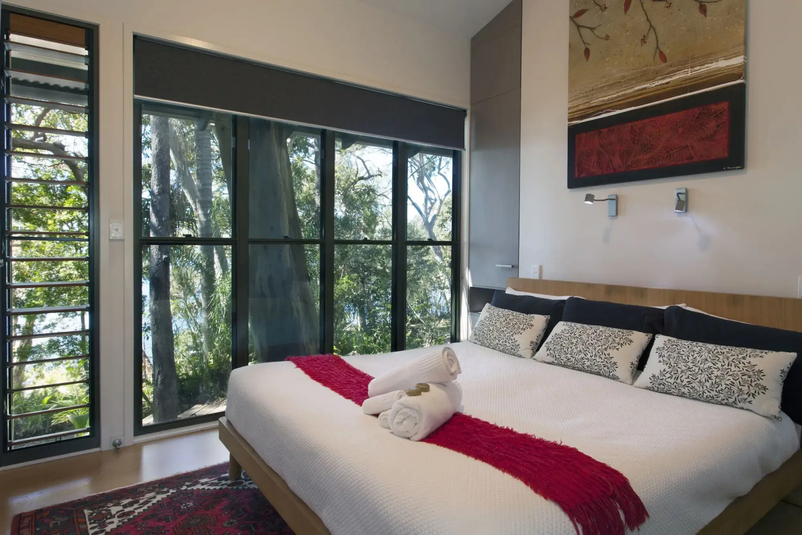 Eumarella Shores Noosa Lake Retreat