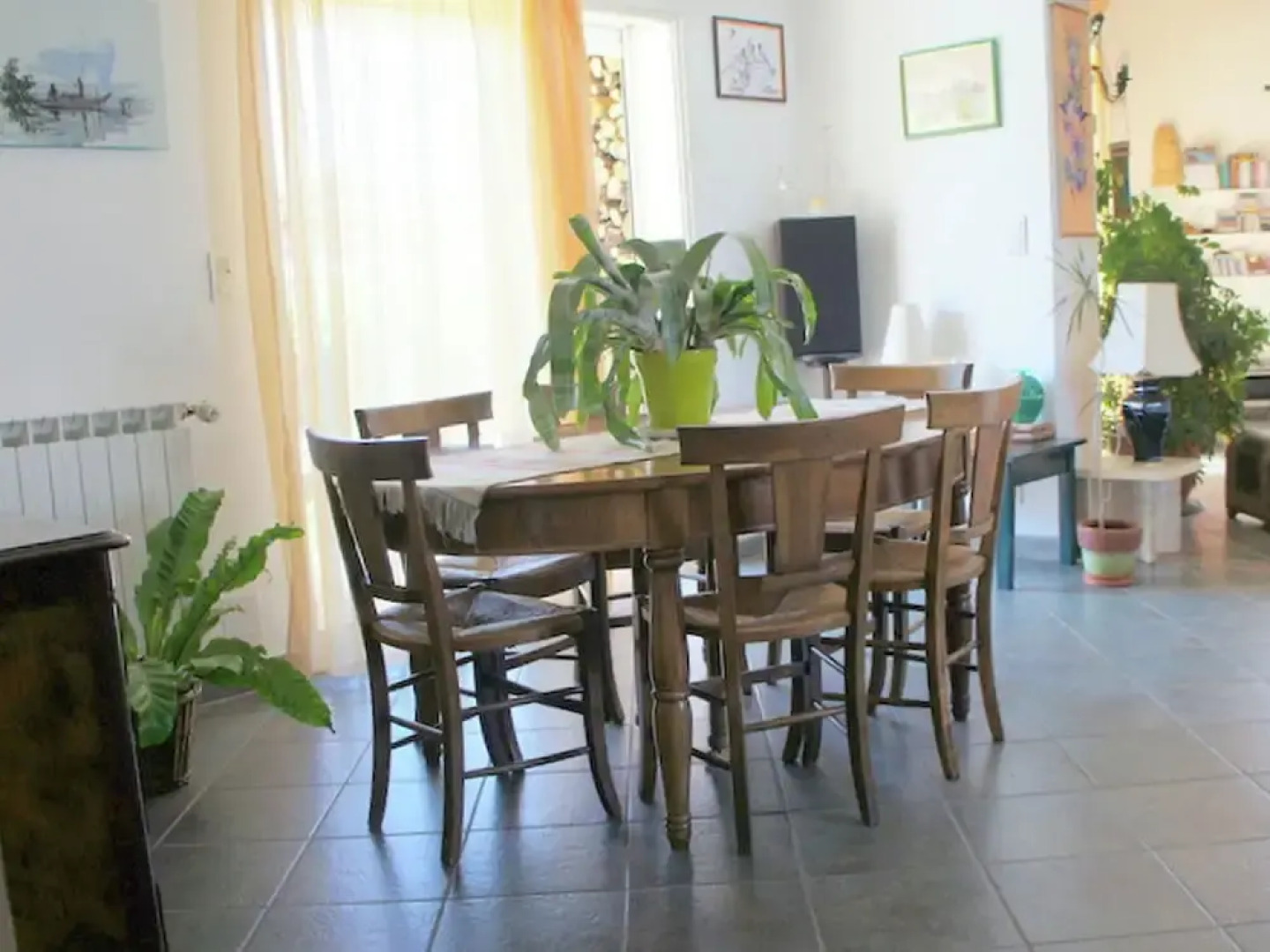 Charming Holiday Home in Oraison With Private Pool