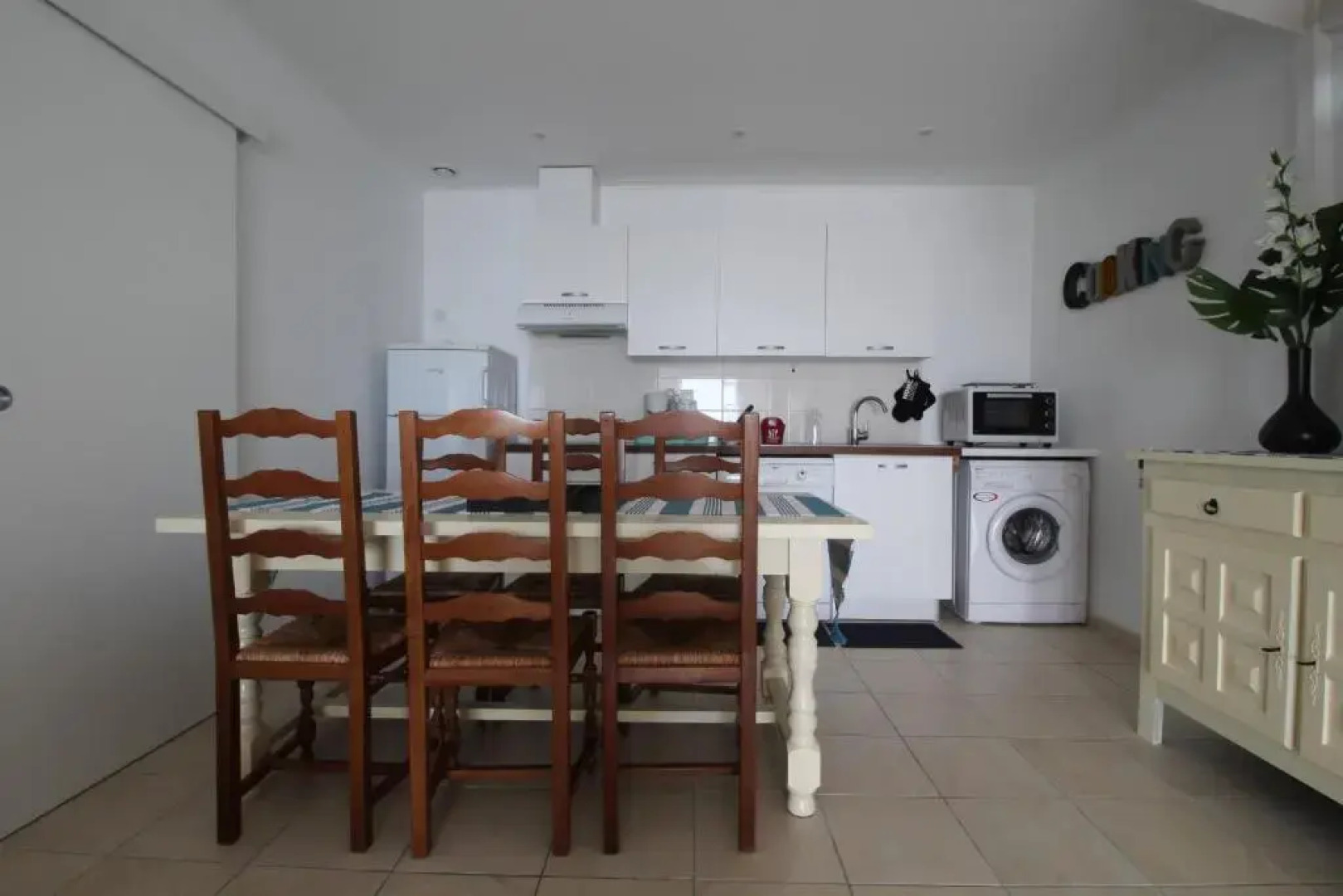 Appartement renove 3 chambres les pieds dans l eau