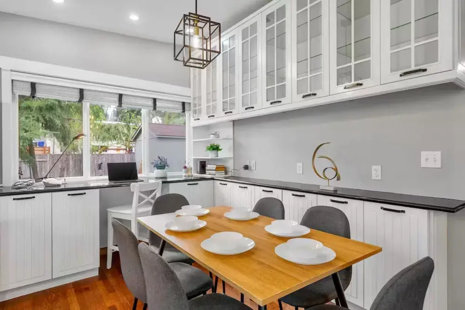 Bellevue Work & Relax Near Downtown