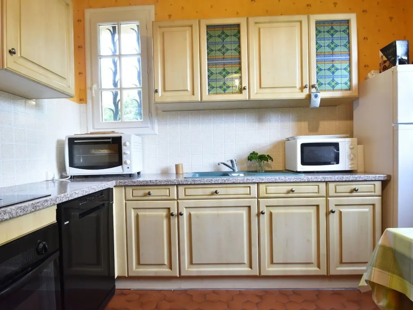 Beautiful Villa with Tennis Court in Dordogne, France