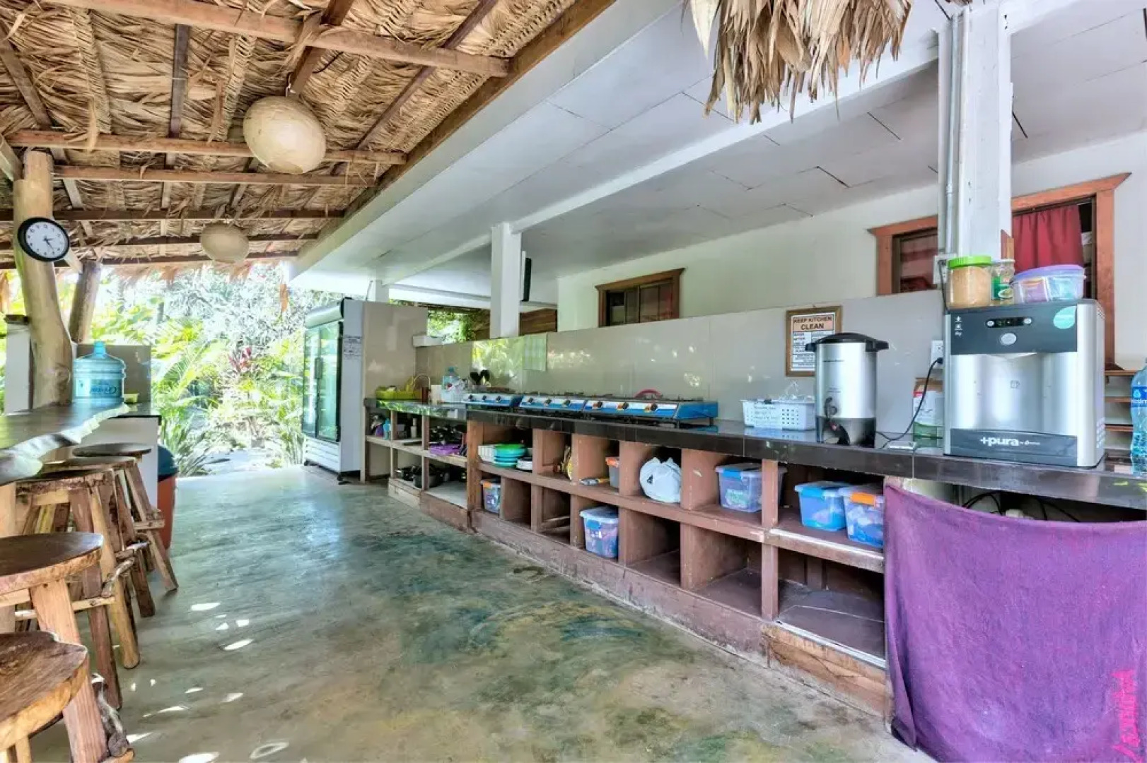 Playa 506 Beachfront Hostel