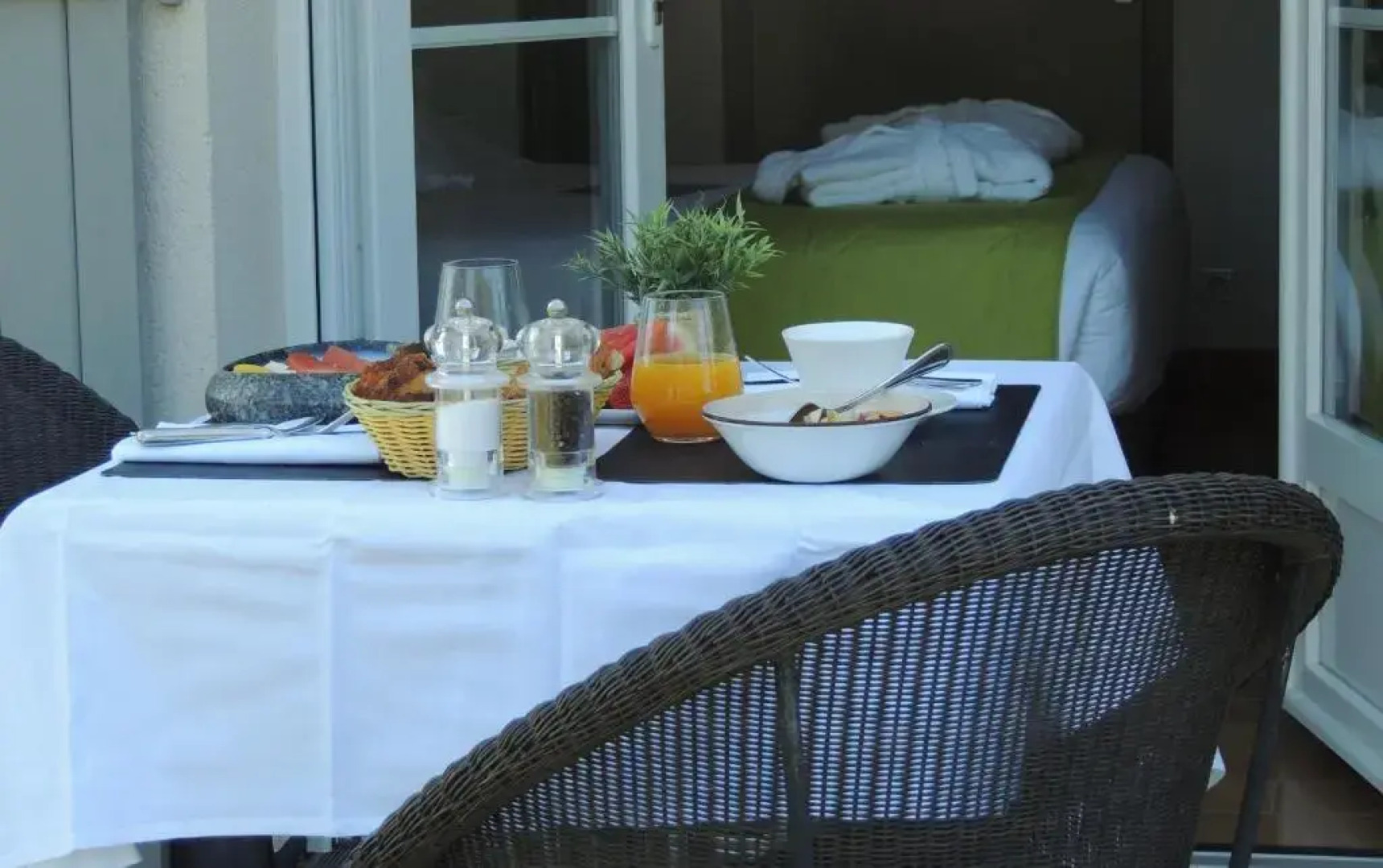 Hôtel Spa & Restaurant Les Saules