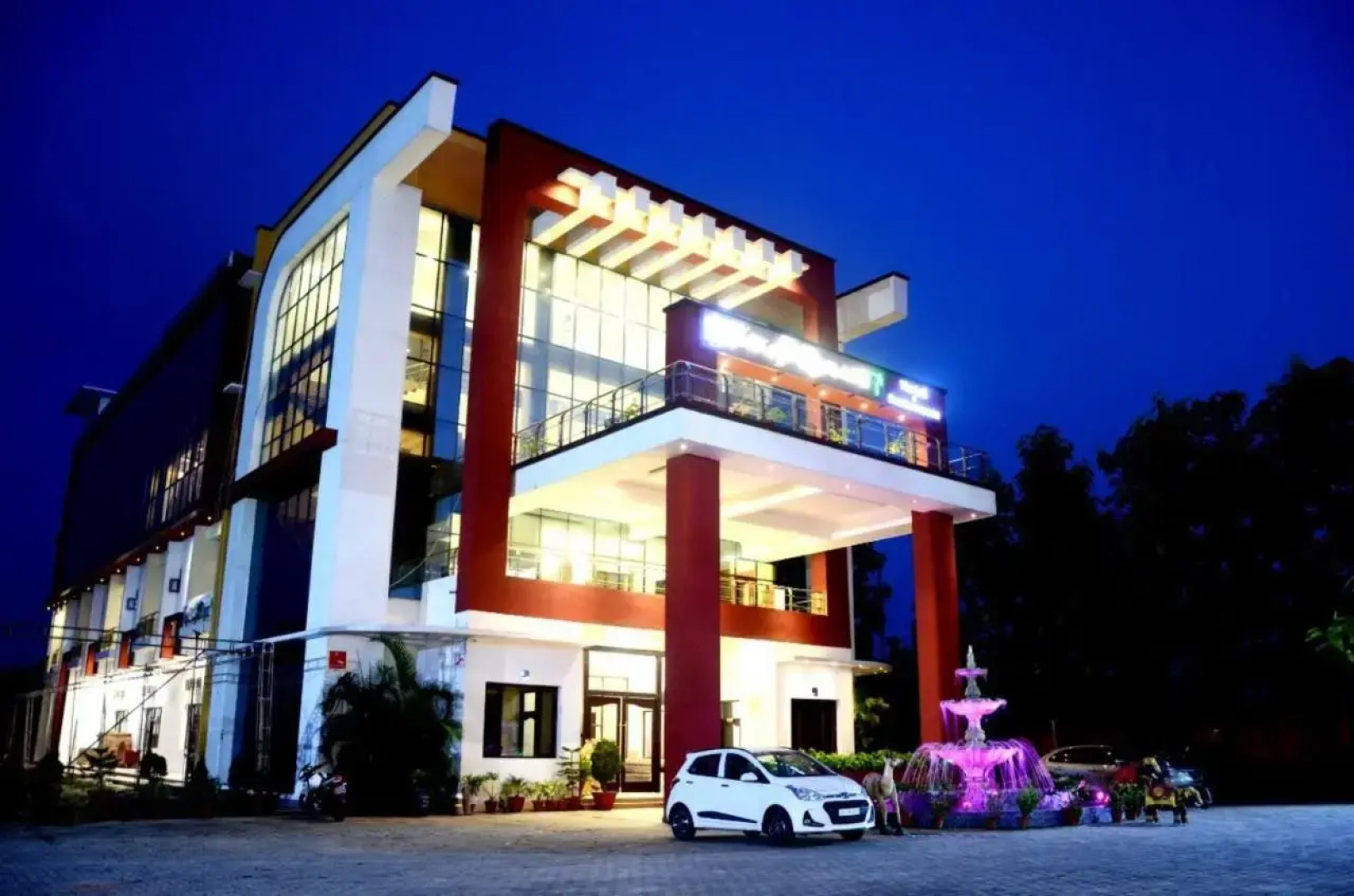 Taraji Resort Hotel and Restaurant