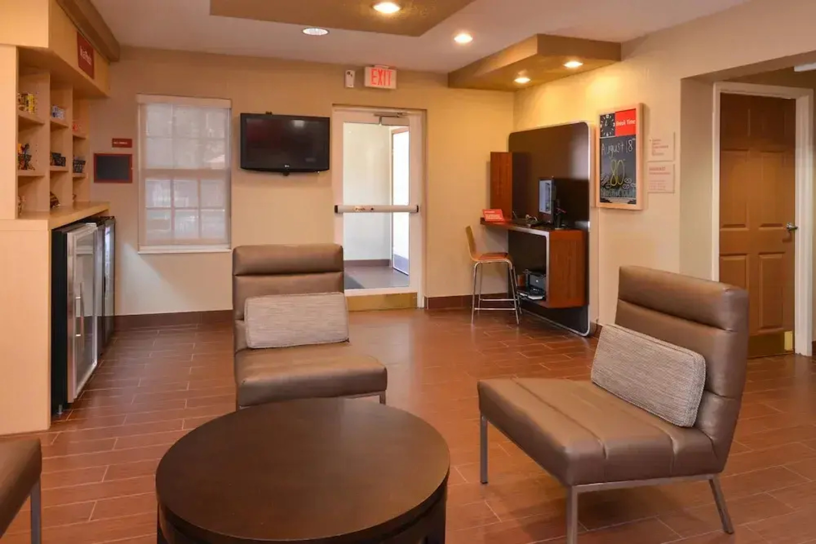 Candlewood Suites Miami Lakes an IHG Hotel
