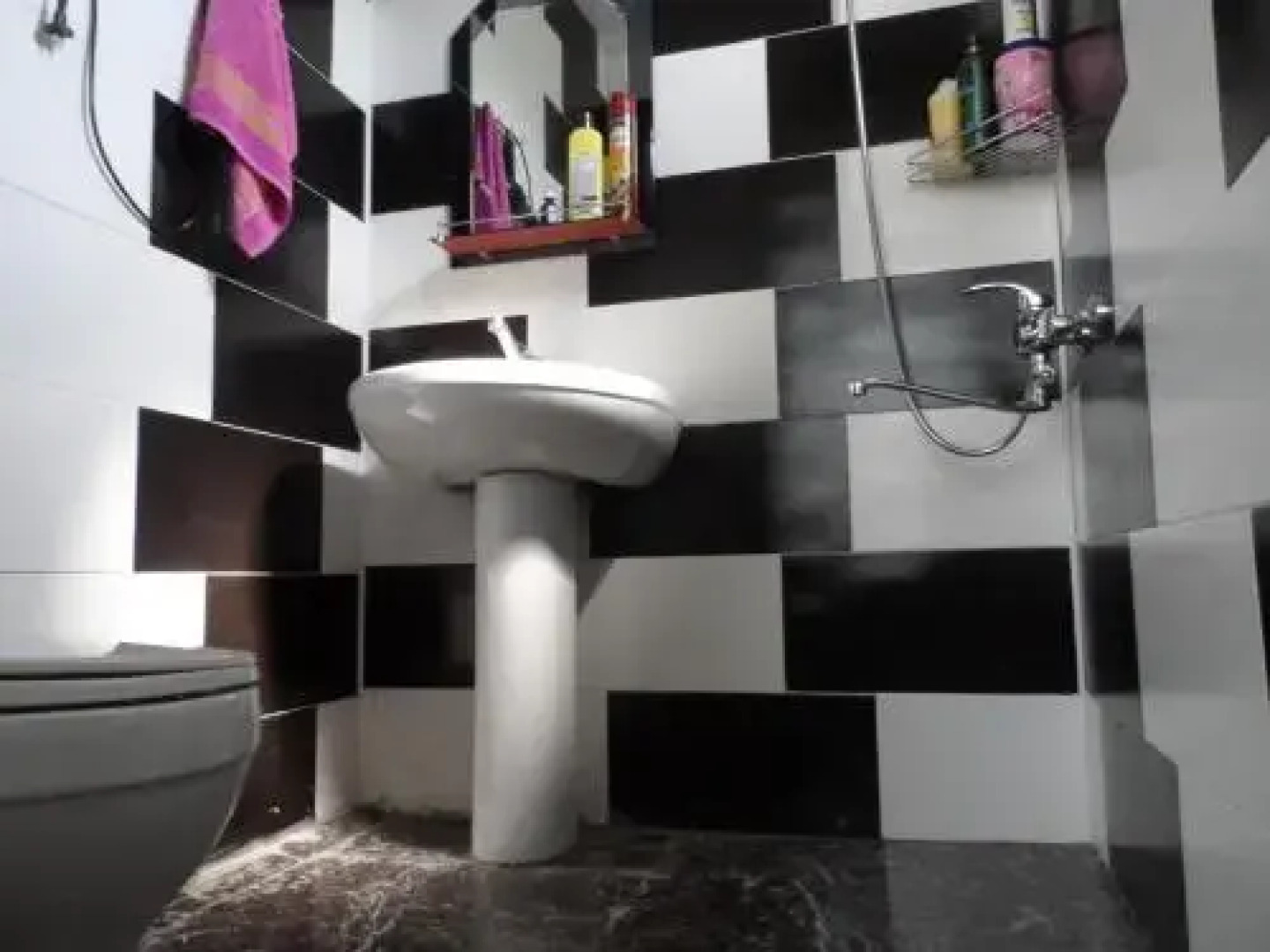 Zuri House in Darcheli