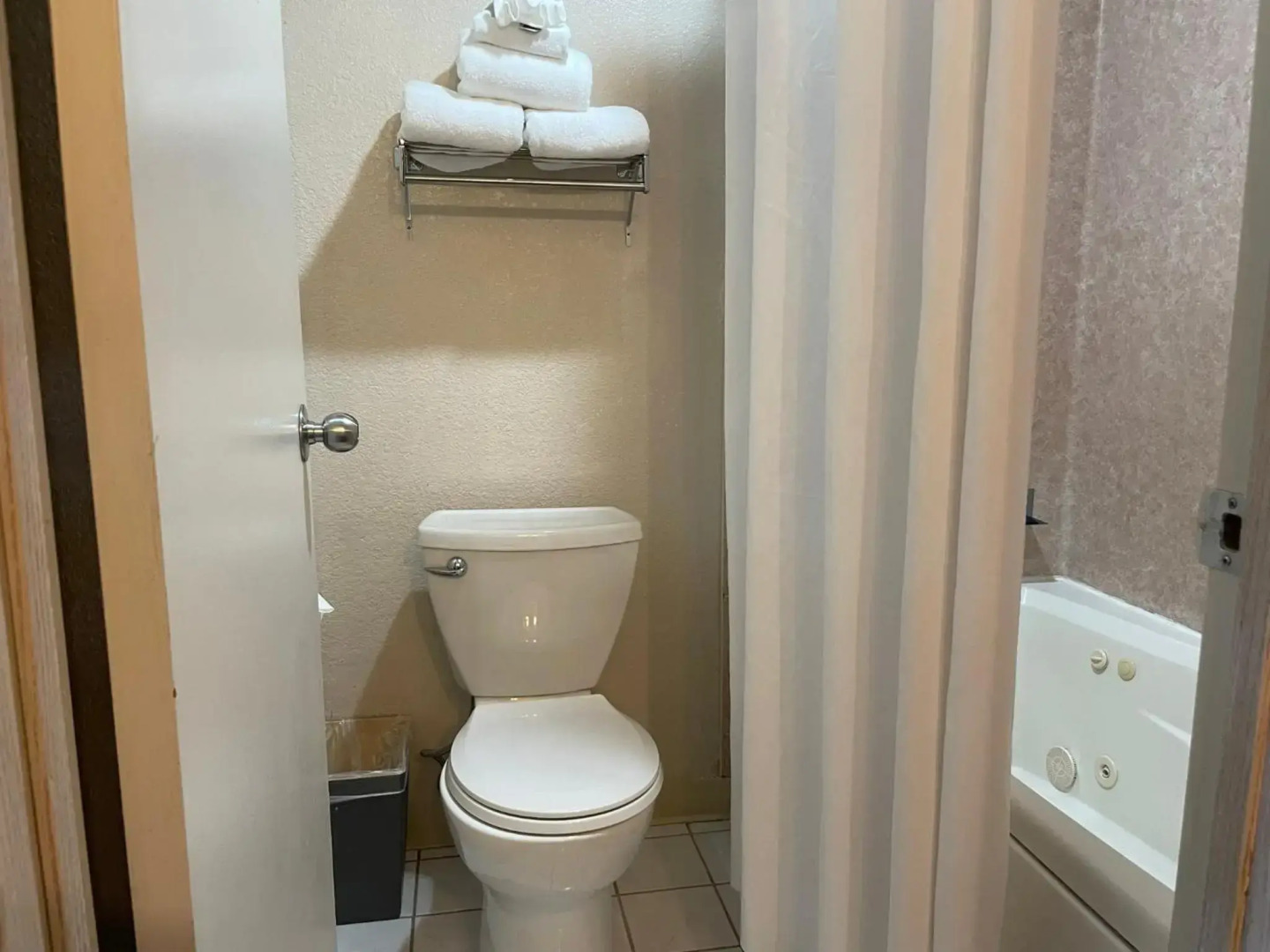 Americas Best Value Inn Lynnwood Seattle