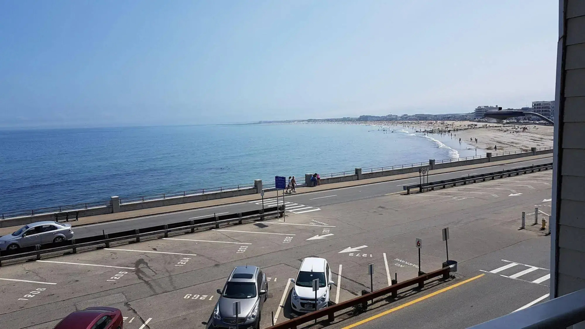 Atlantic Breeze Suites