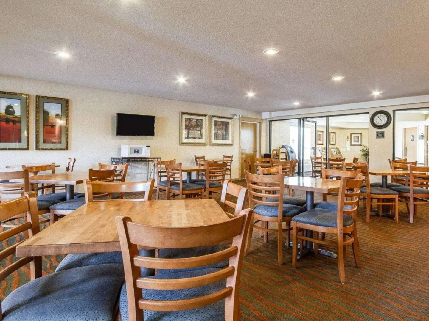 Comfort Inn & Suites Black River Falls I-94