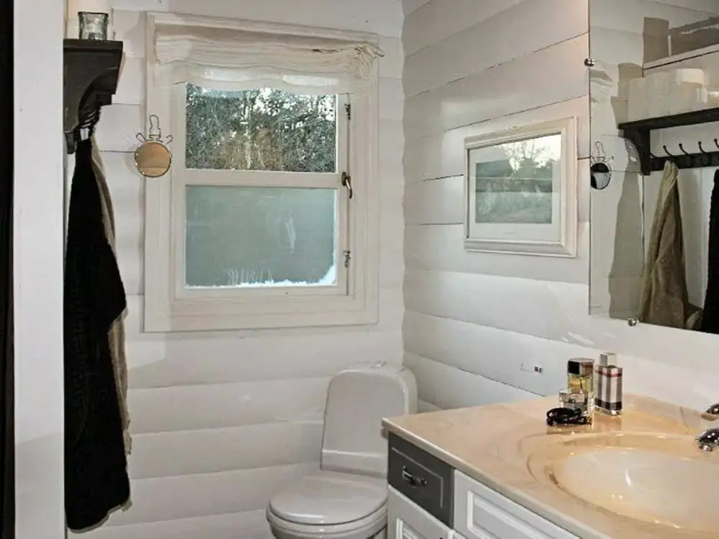 Peaceful Holiday Home in Nexo Near Sea