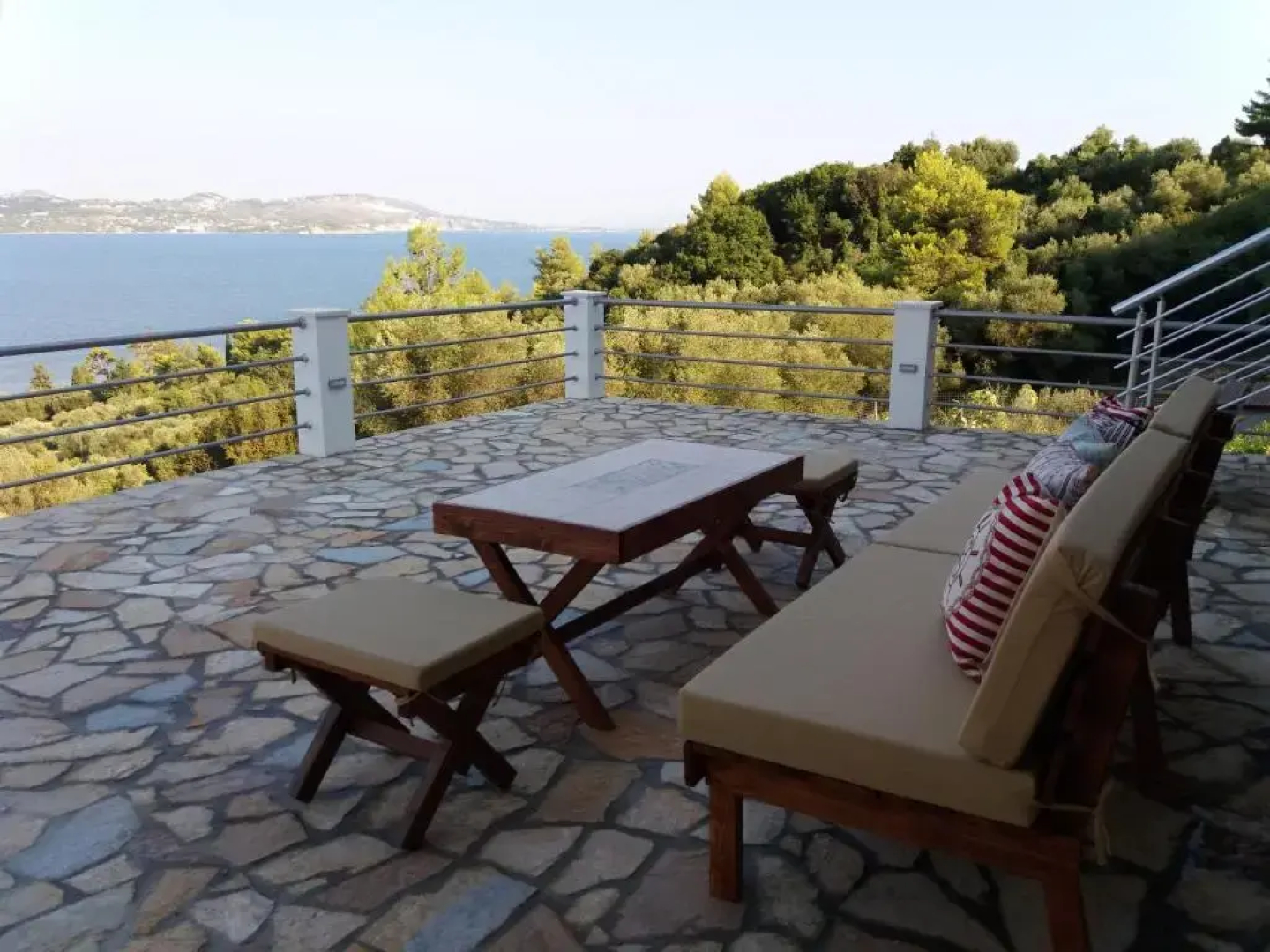 Loggos view apartments