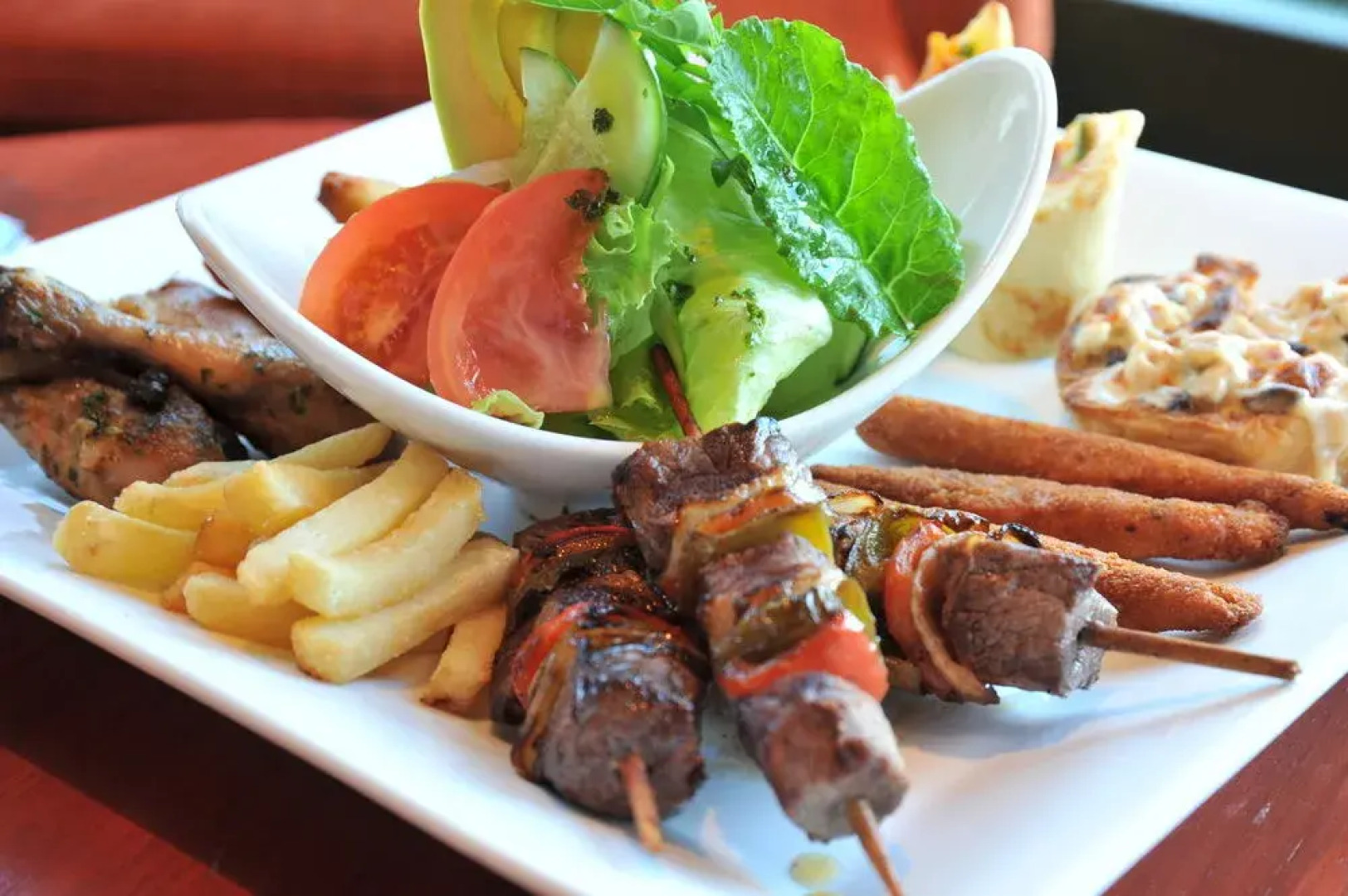 Cresta Golfview Hotel