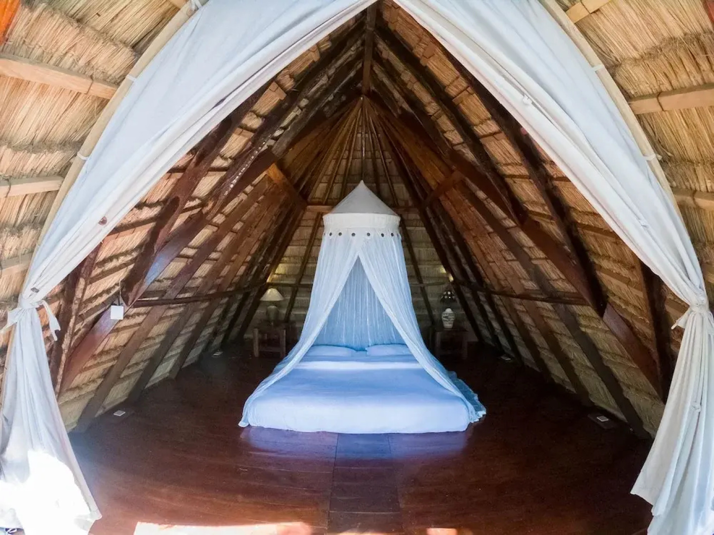 Costa Beach Resort & Club