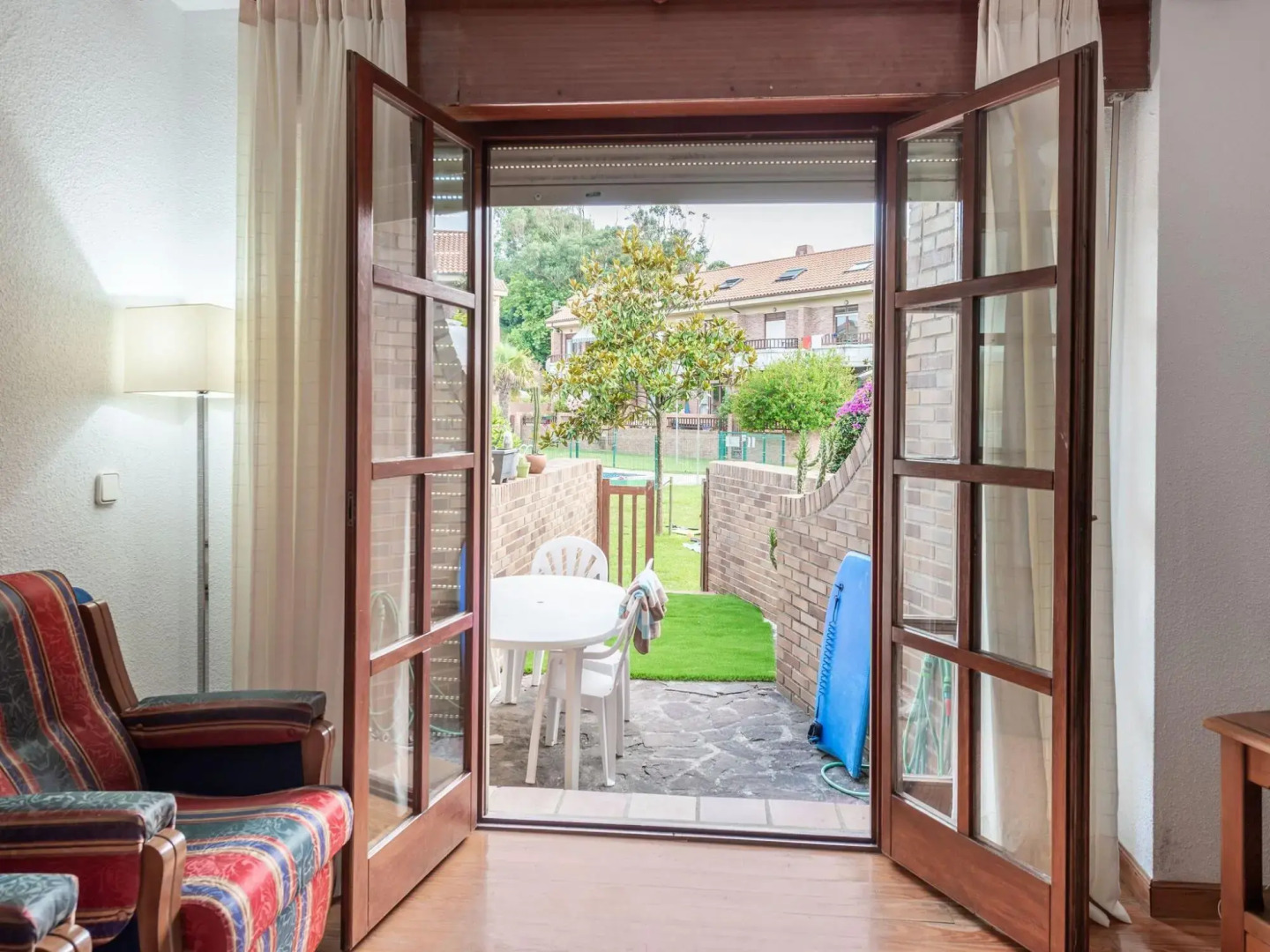 Lovely Holiday Home in Loredo a Stonethrow From the Beach & Communal Pool