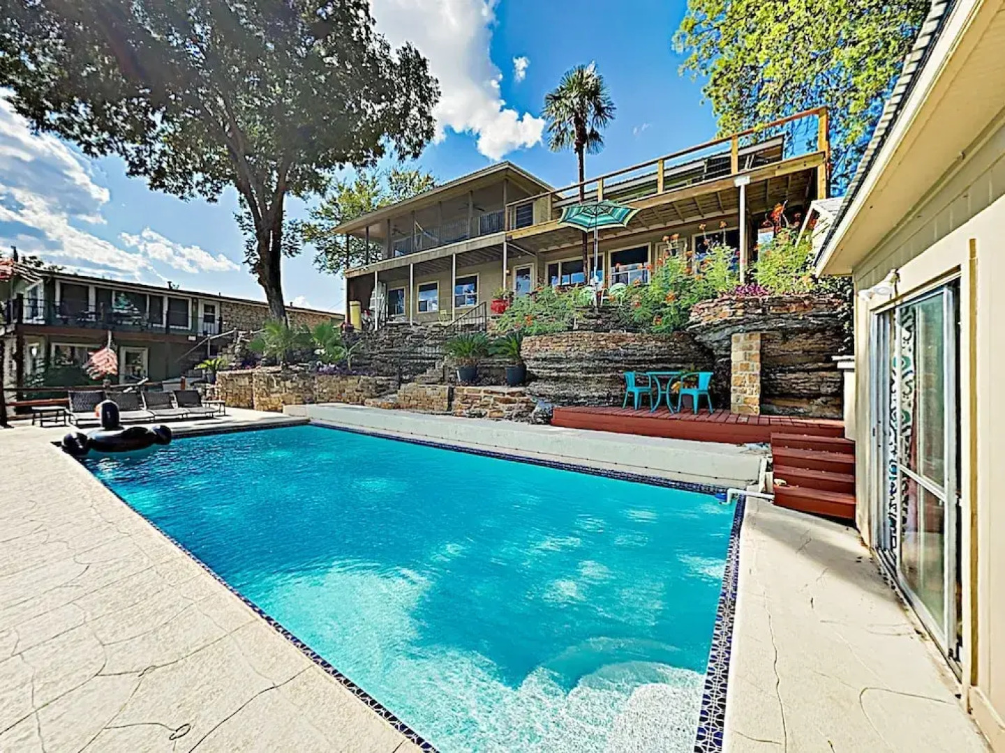 New Listing! Mid-century Modern Lake House W/ Pool 2 Bedroom Home