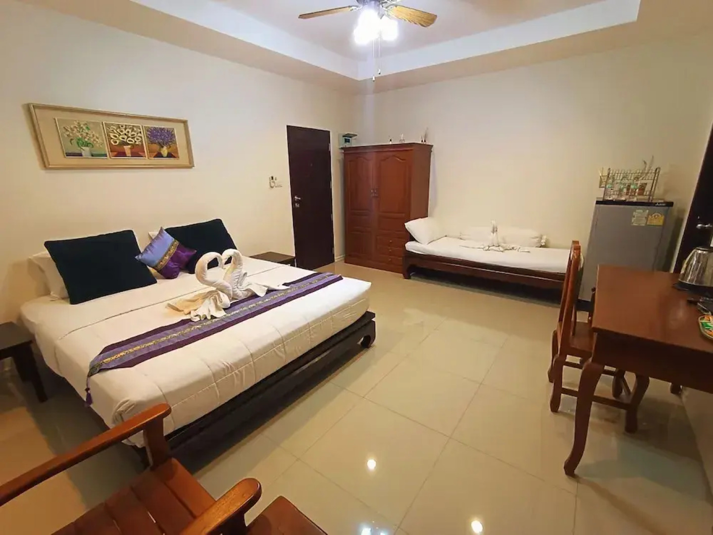 Baan Klangsuan Bang Korbua