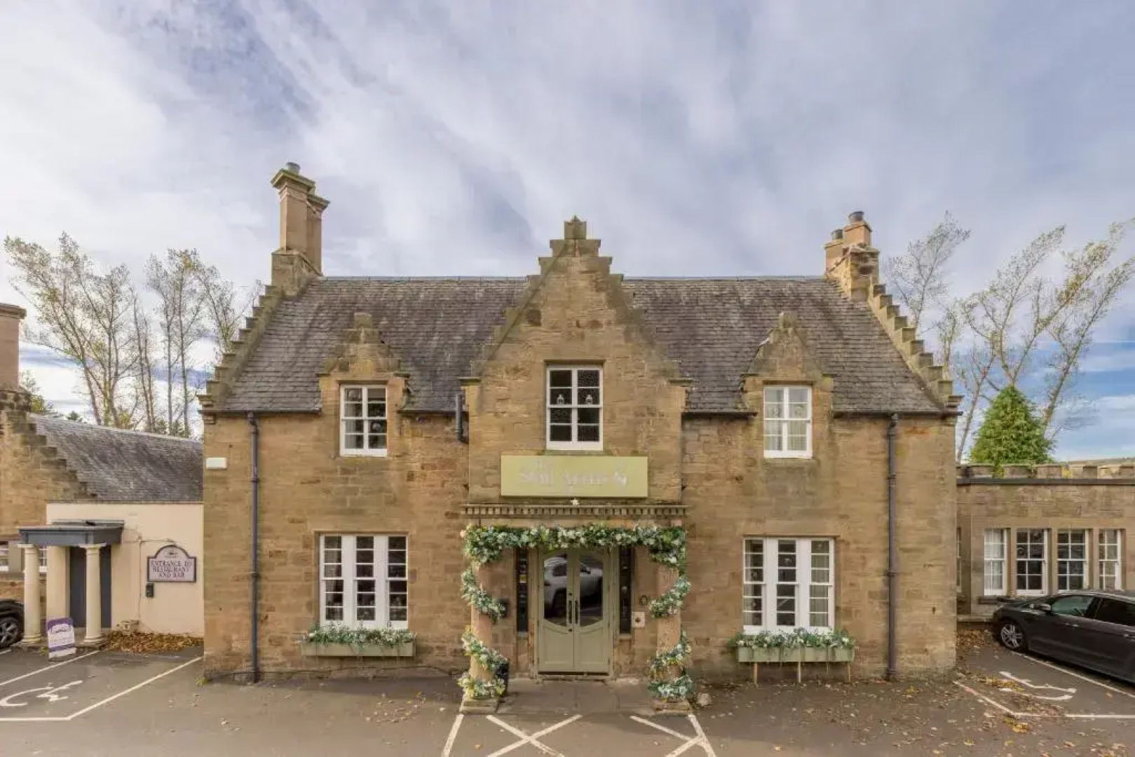 The Stair Arms Hotel