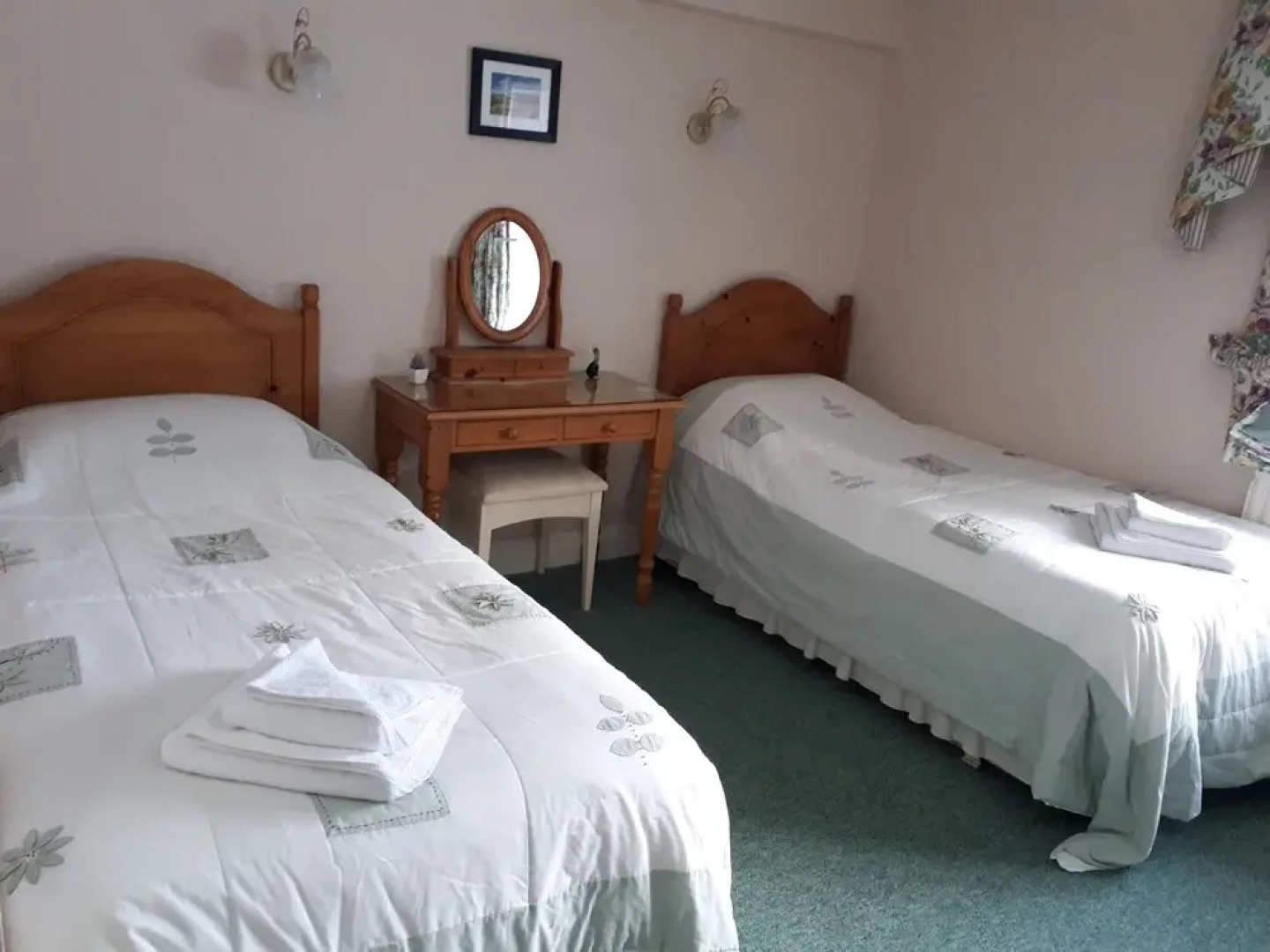 The Red Lion Country Inn