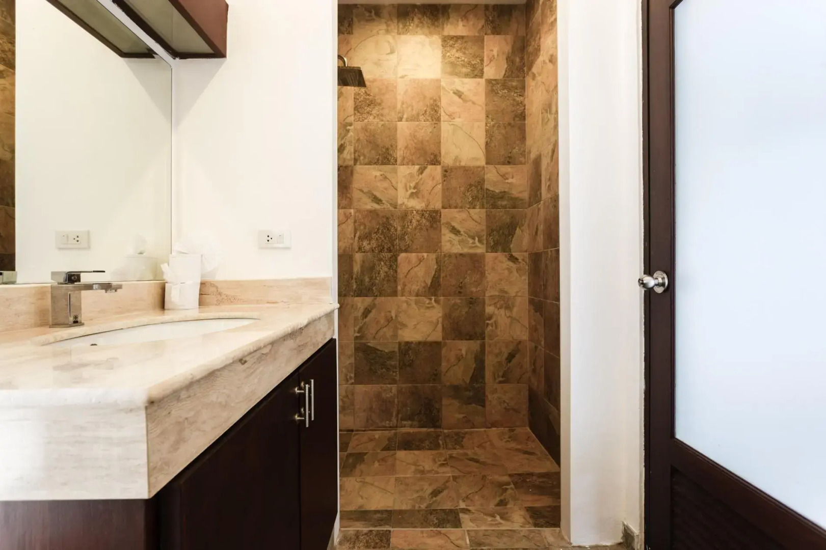 Frangipani Villa in Nai Harn (5 bedroom)