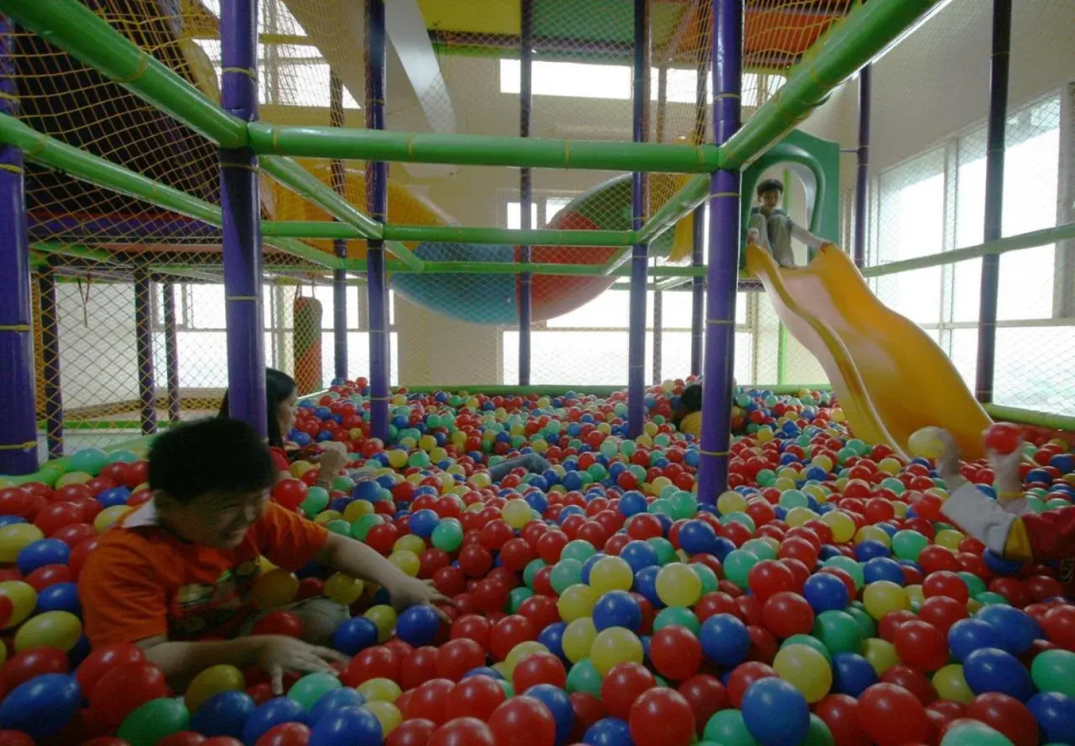 Crown Regency Hotel and Towers