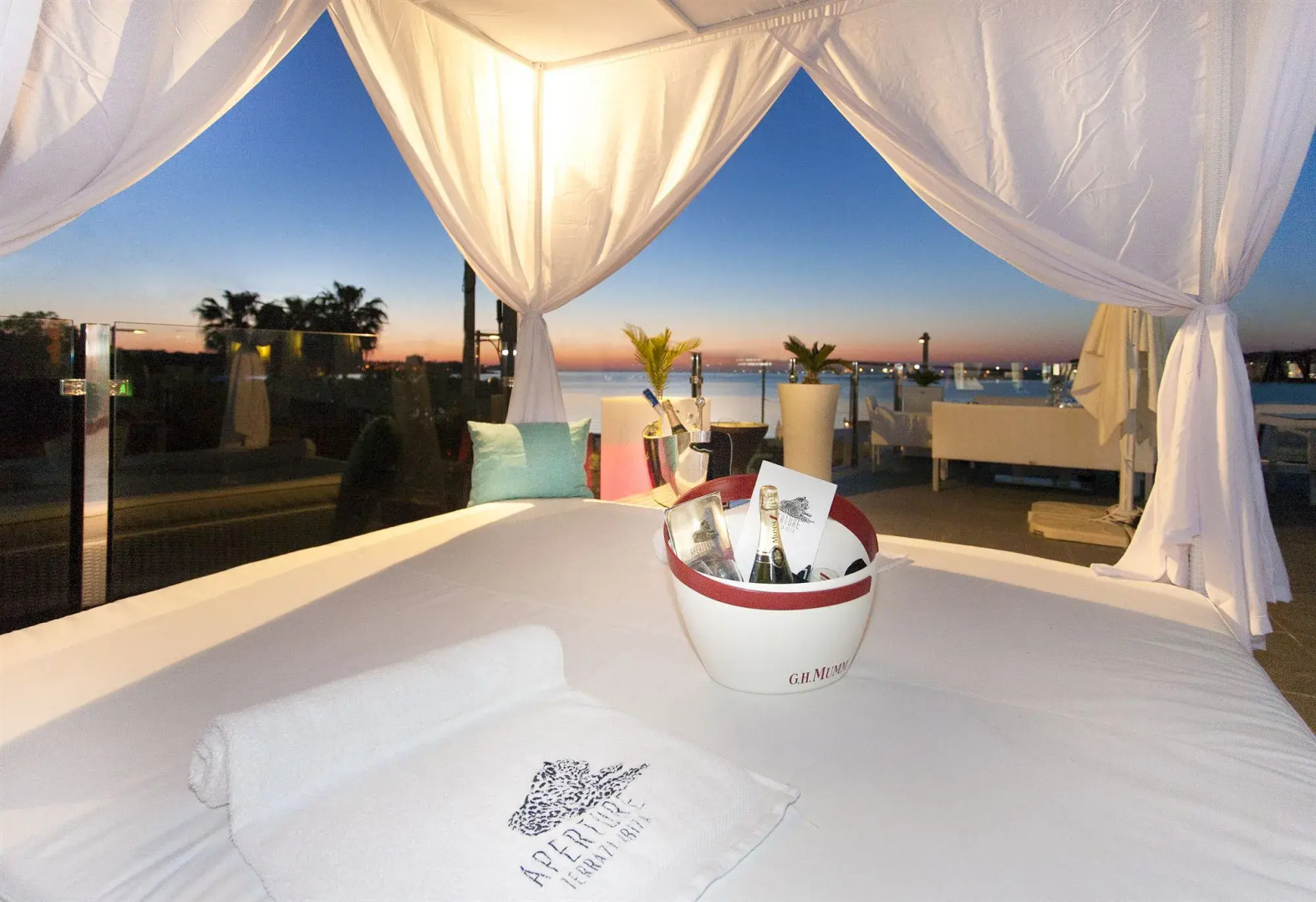 Apartamentos Typic Marina Playa - Adults Only