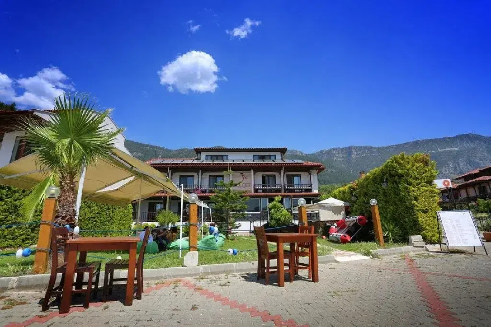 Filika Hotel