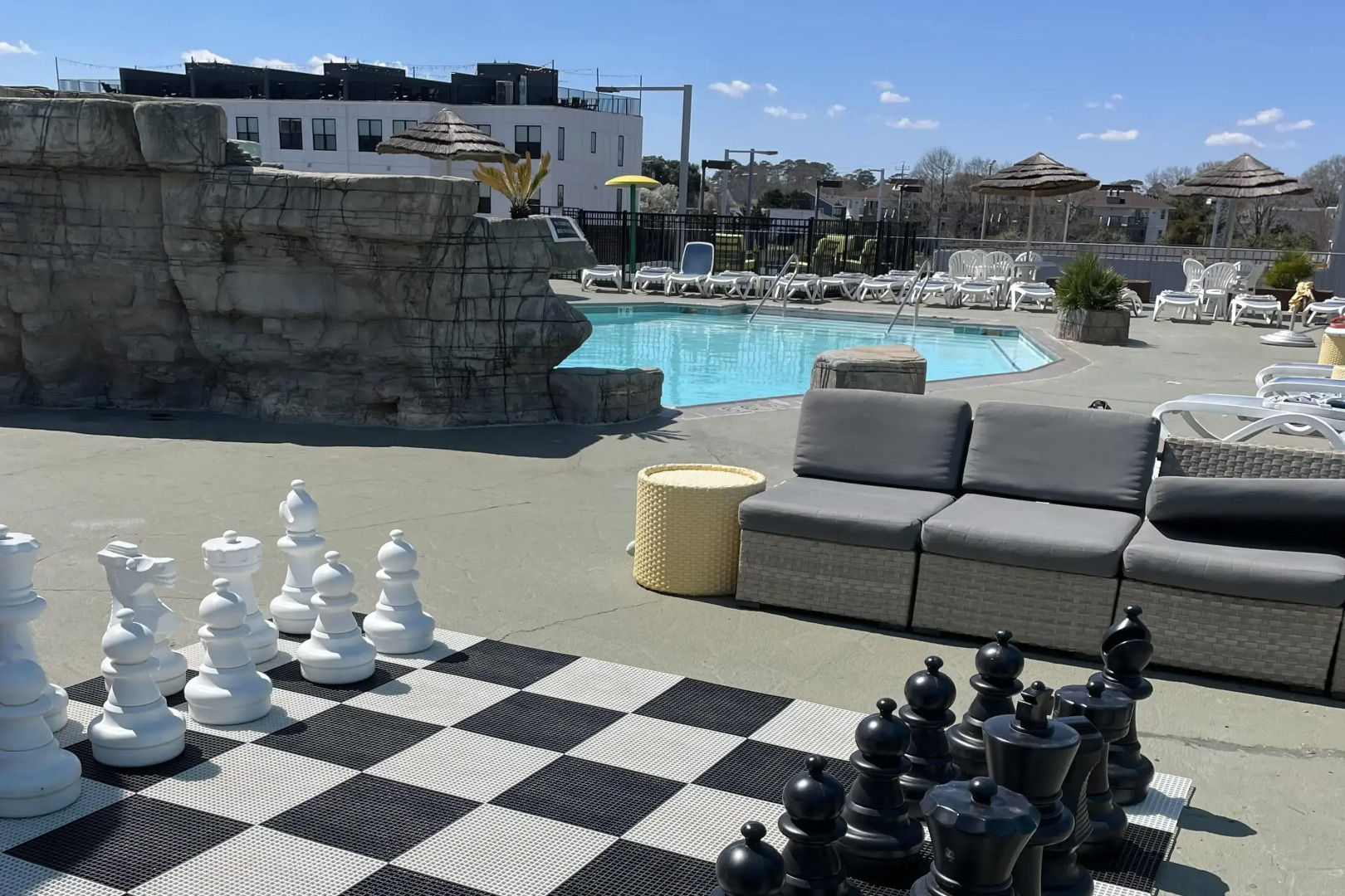 Days Inn by Wyndham Virginia Beach At The Beach