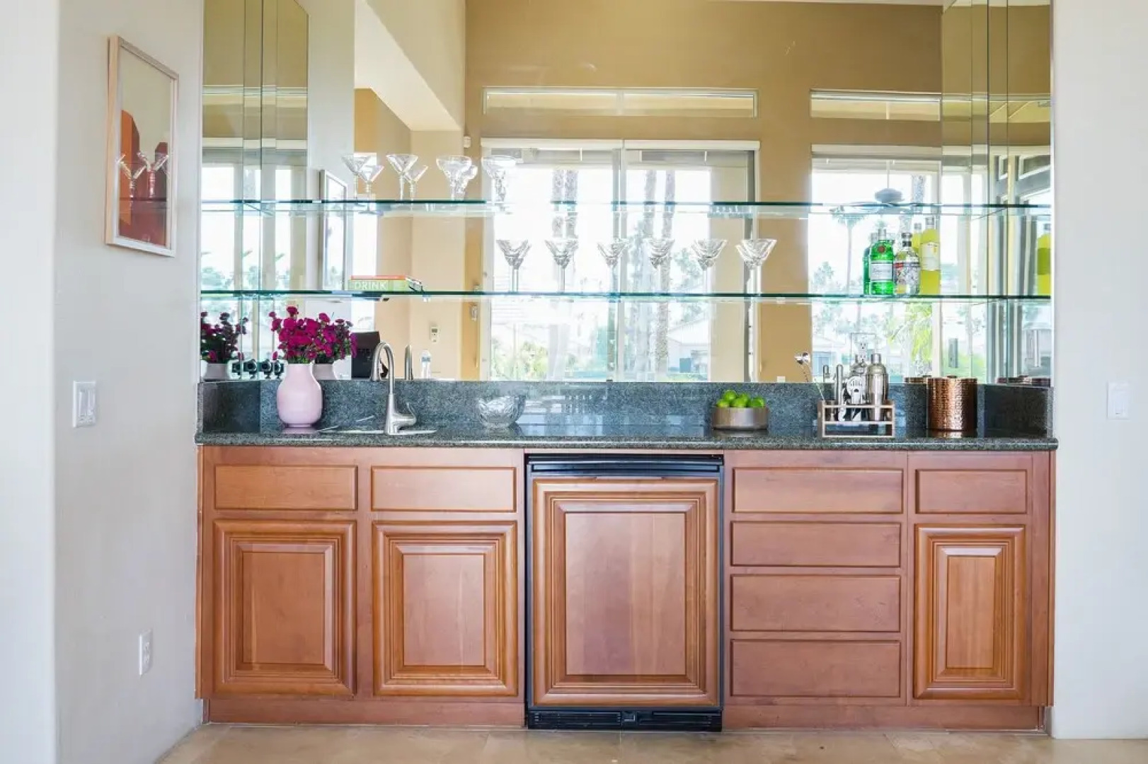 Monroe by AvantStay | Walk to Coachella! Golf Course Getaway | Sleeps 12!