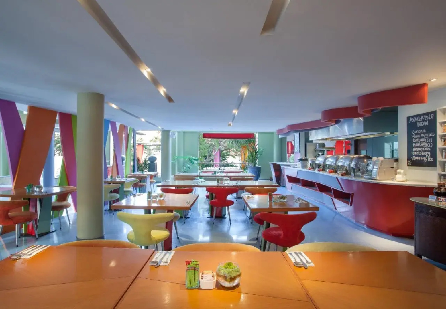 Отель ibis Styles Bali Legian