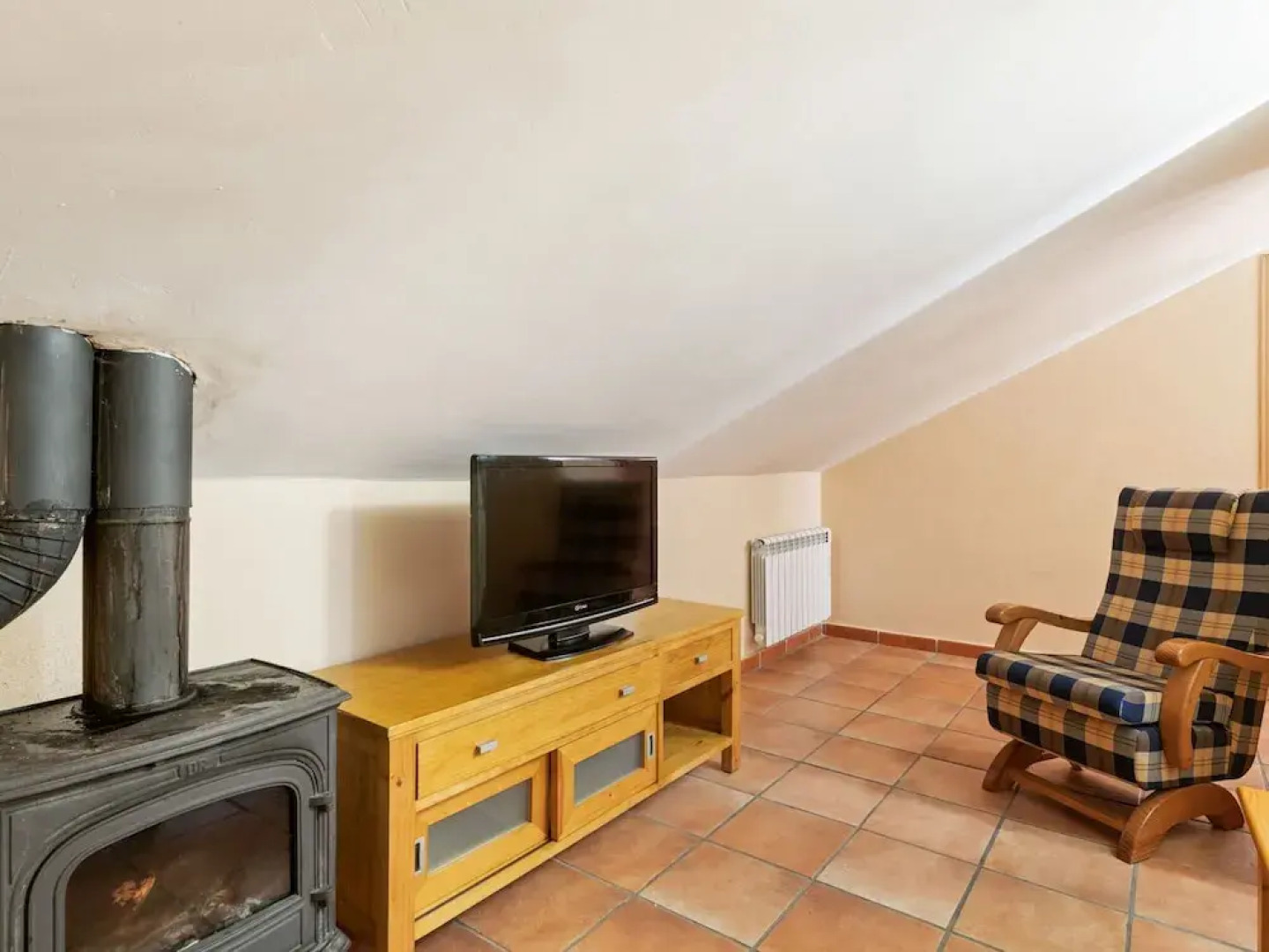 Elegant Apartment in Sierra de Gúdar With Fireplace