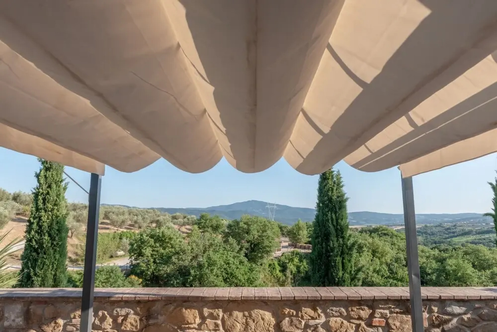 Elm Tree Apt In Farmhouse With Pool