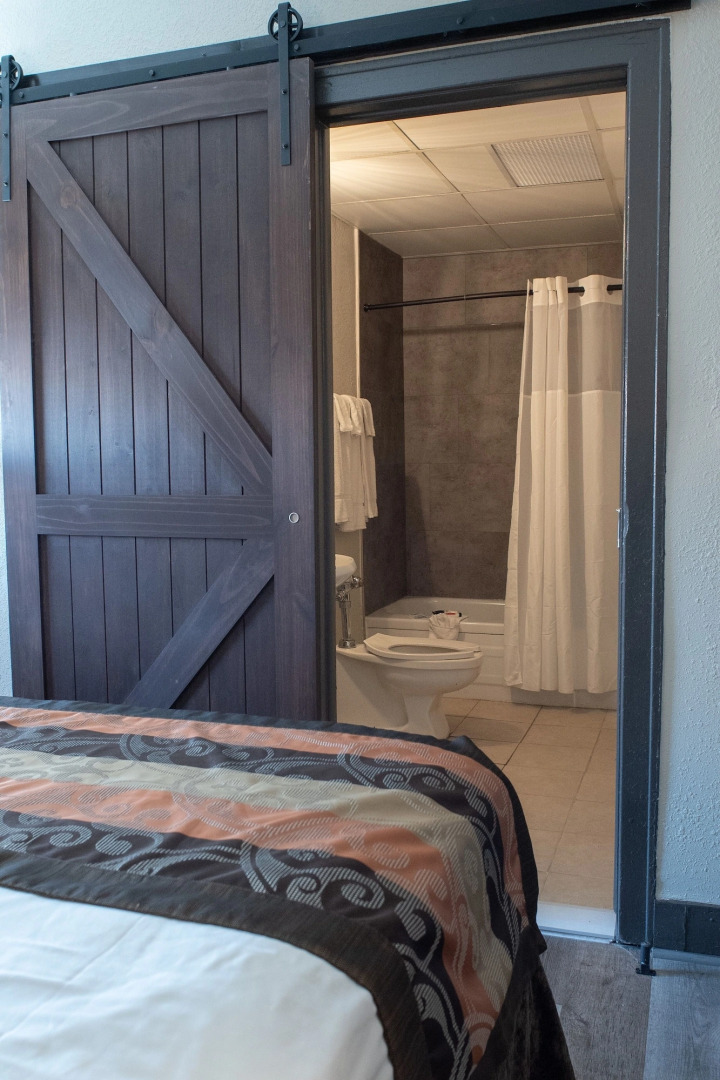 Americas Best Value Inn Dearborn