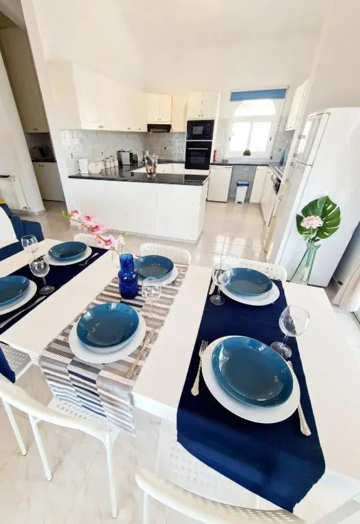 Villa Elysium, 3 bedrooms, pool, sea view & wifi