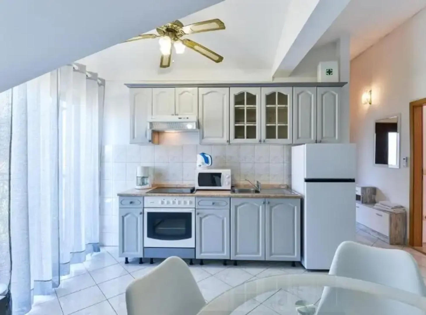 Apartments Franica With Heated Pool and Hot-tub