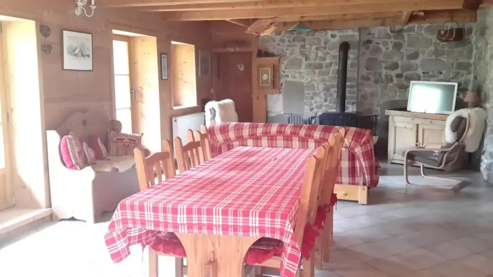 Chalet With 2 Bedrooms in Entremont, With Wonderful Mountain View, Pri