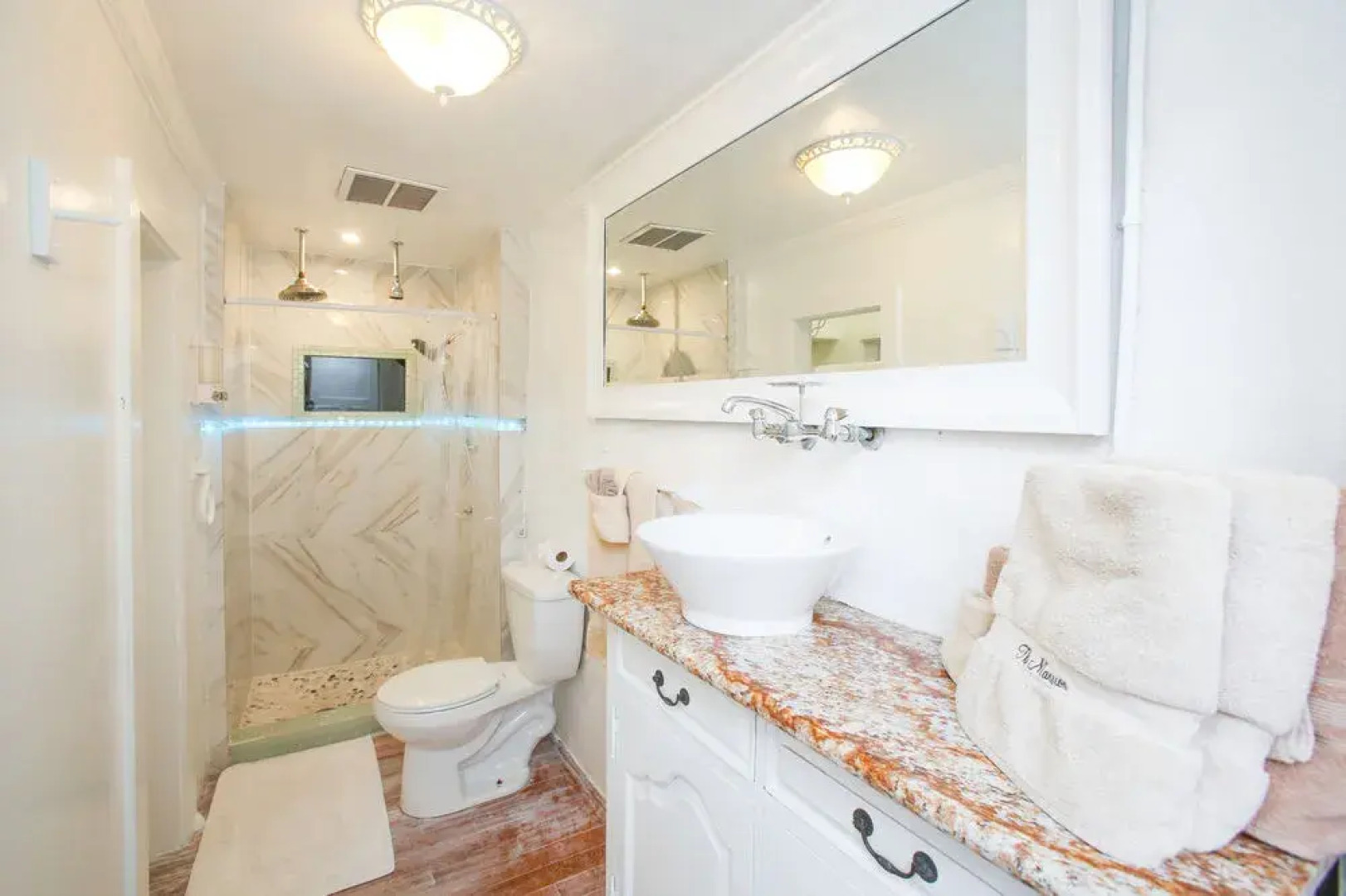 Fleur De Lis Mansion