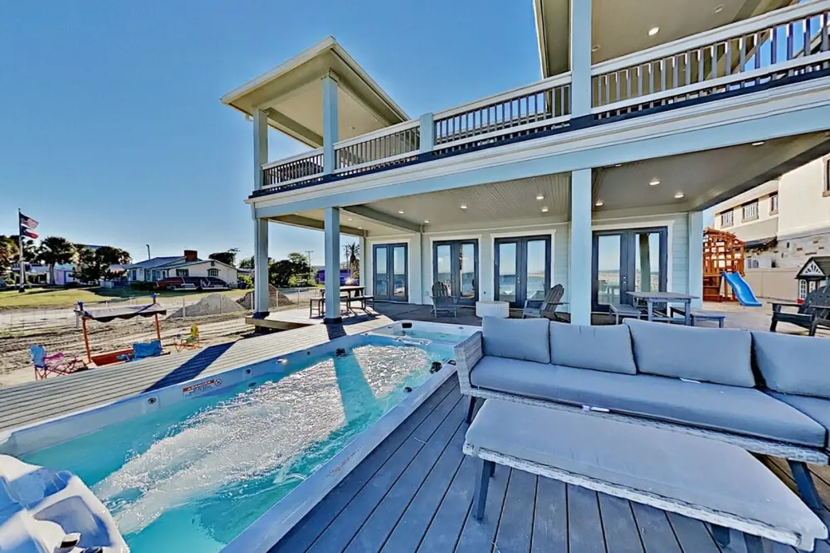 1231Swat 7 Bedroom Home