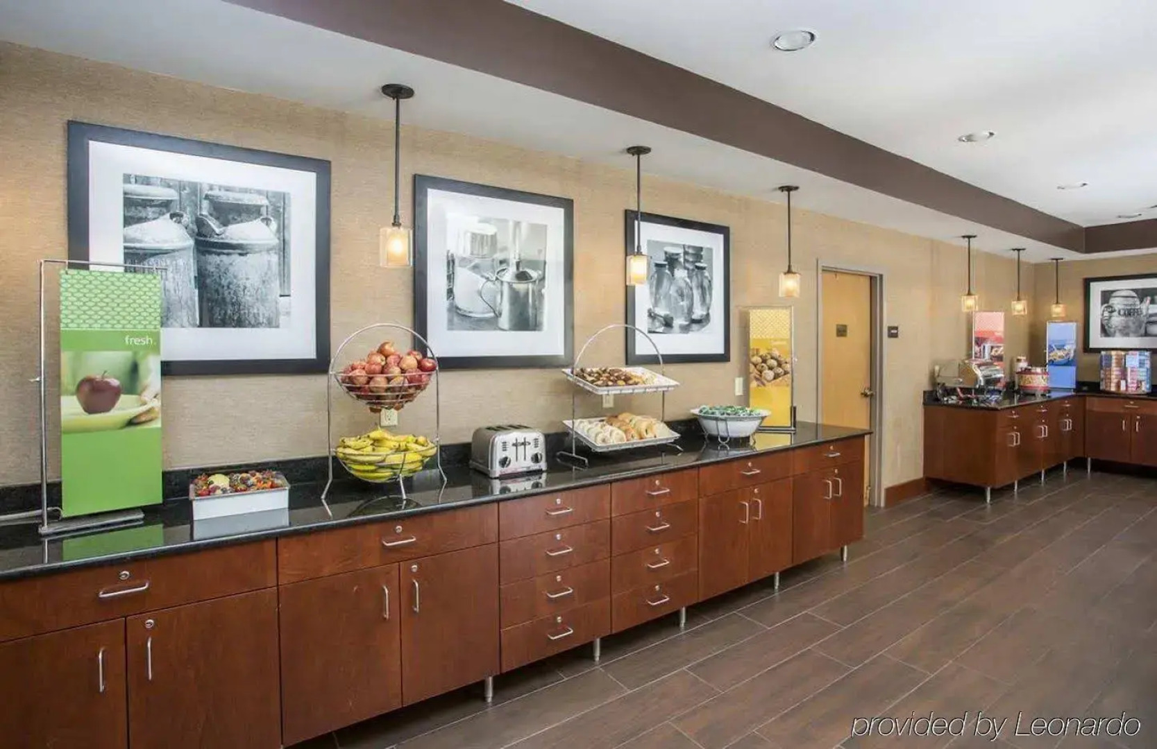 Hampton Inn Wichita-East