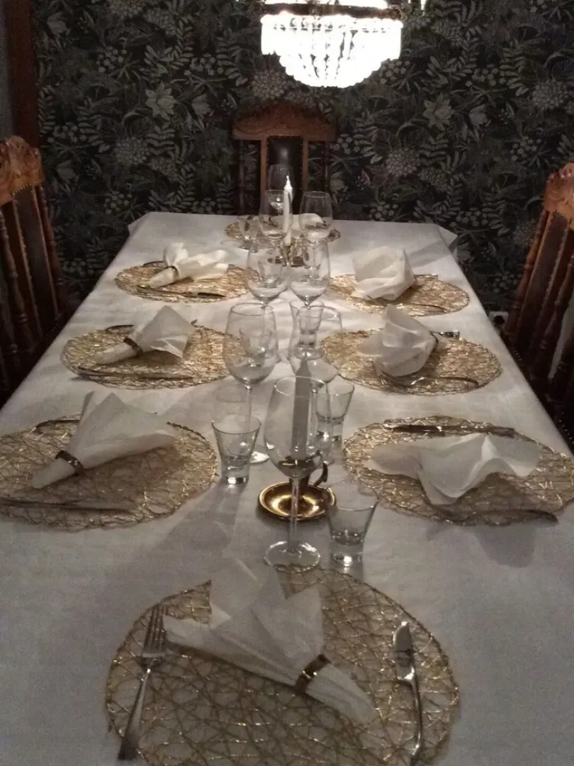 Large Apartment Central 160sqm