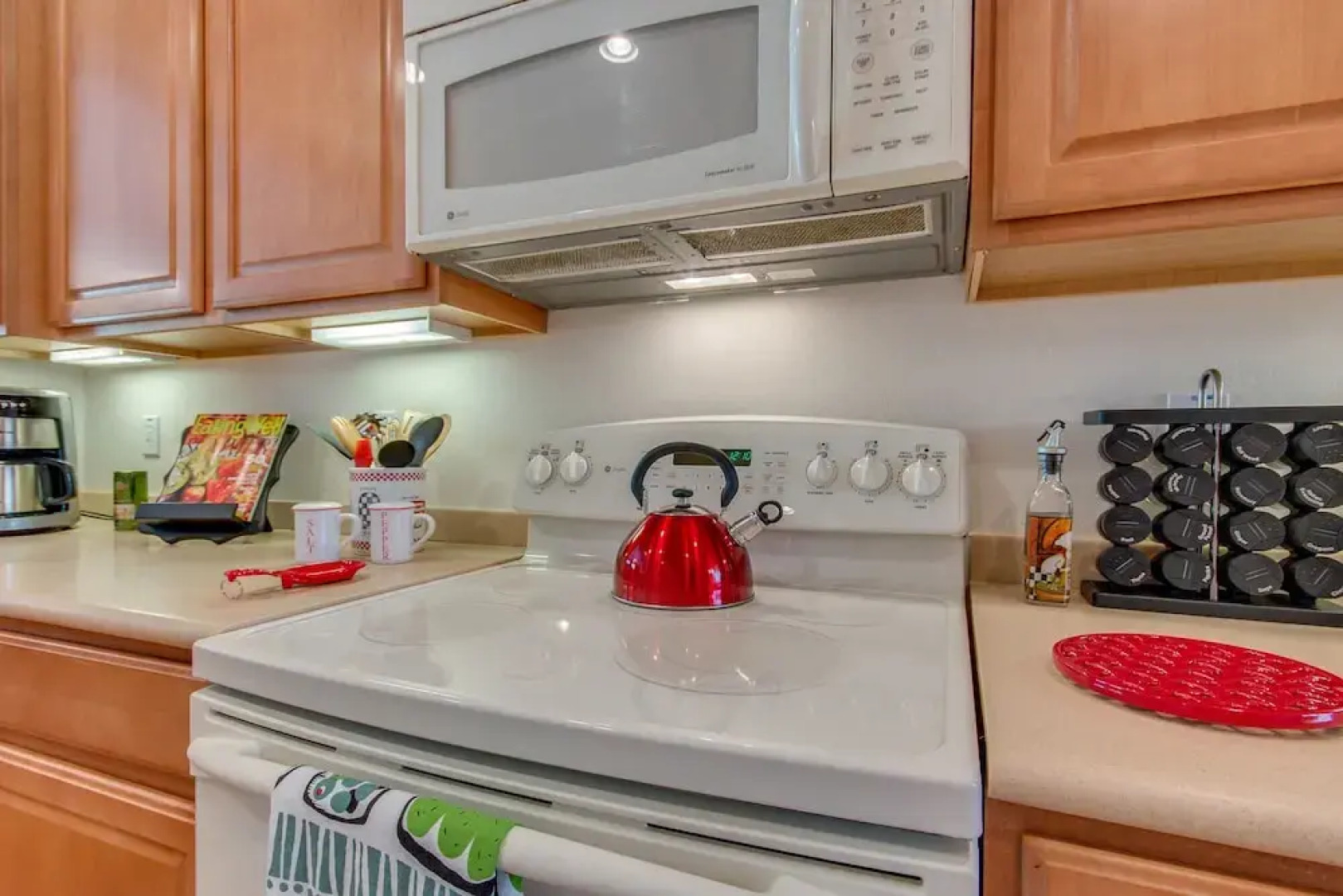 32236 Echo Canyon - 2 Br home by RedAwning