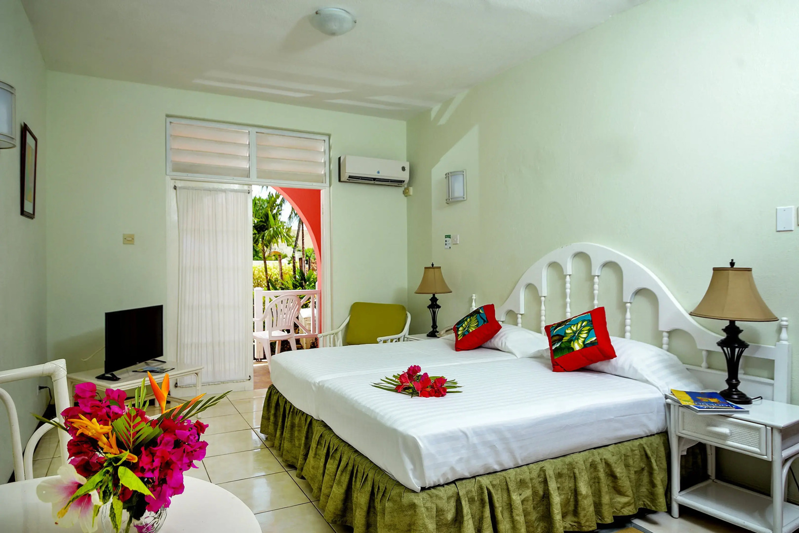Dover Beach Hotel