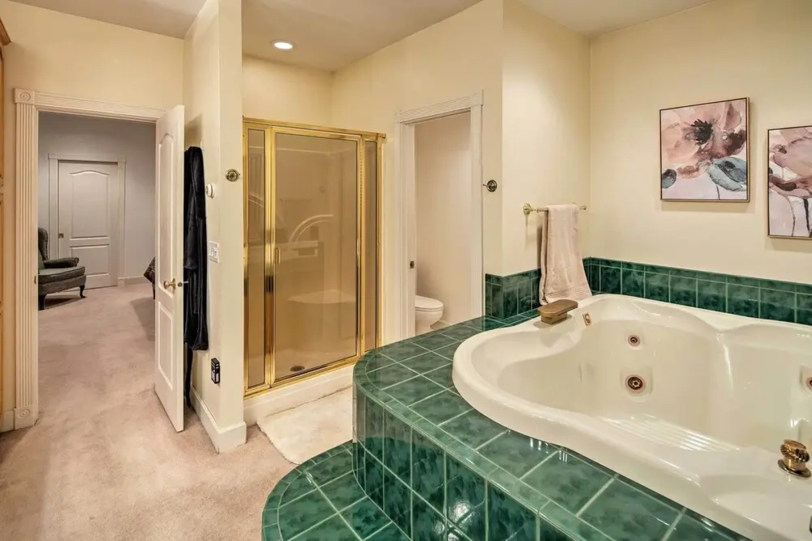 Ketchikan Home: Bay Views, 1/2 Mi to Hiking Trails