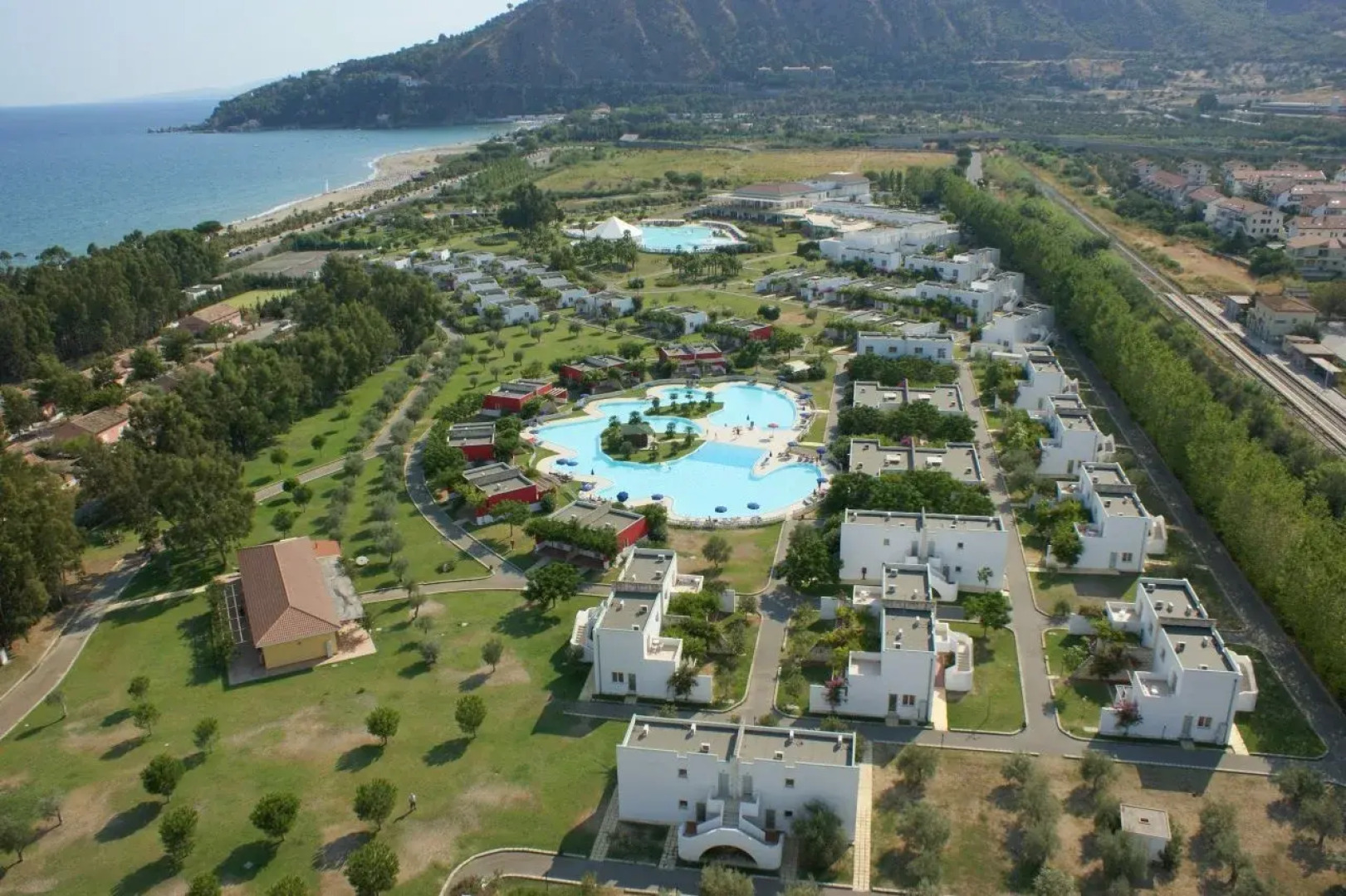 Nyce Club Sunbeach Resort