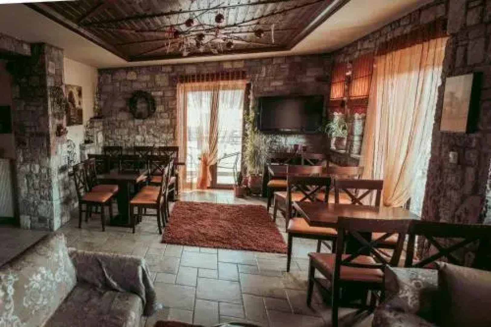 Filoxenia Hotel