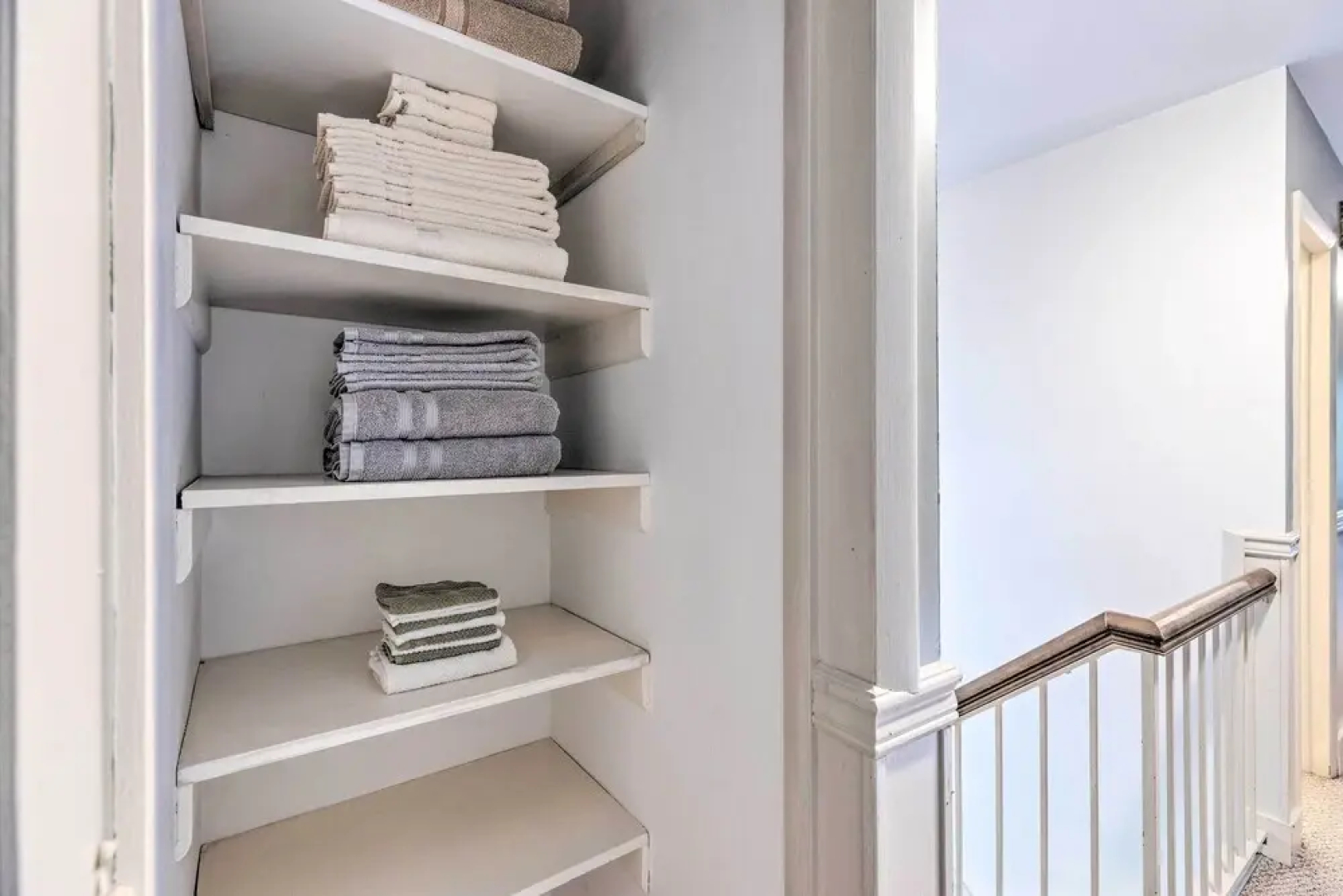 Top Shelf Home w/ Deck: 1 Mi to Ski Slopes!