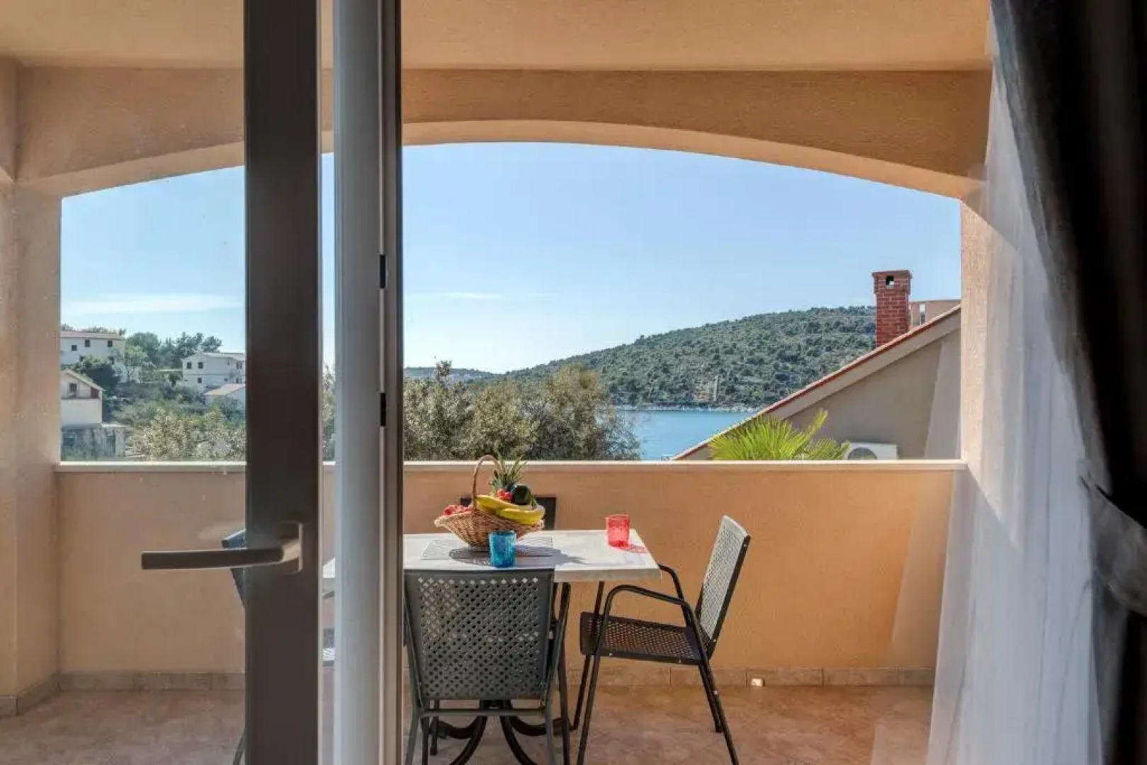 Holiday Home Mirna Vala