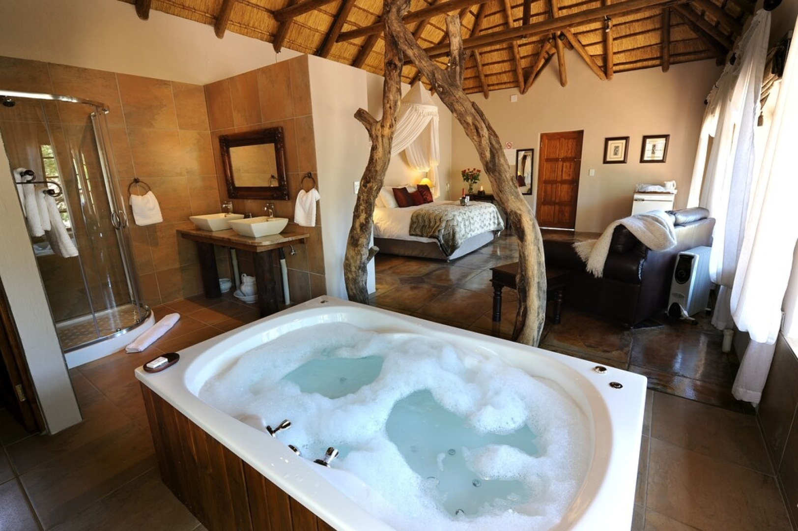 Woodlands Game Lodge