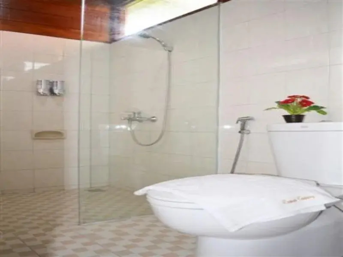 [Deact] Rumah Kedaung Guest House & Cafe