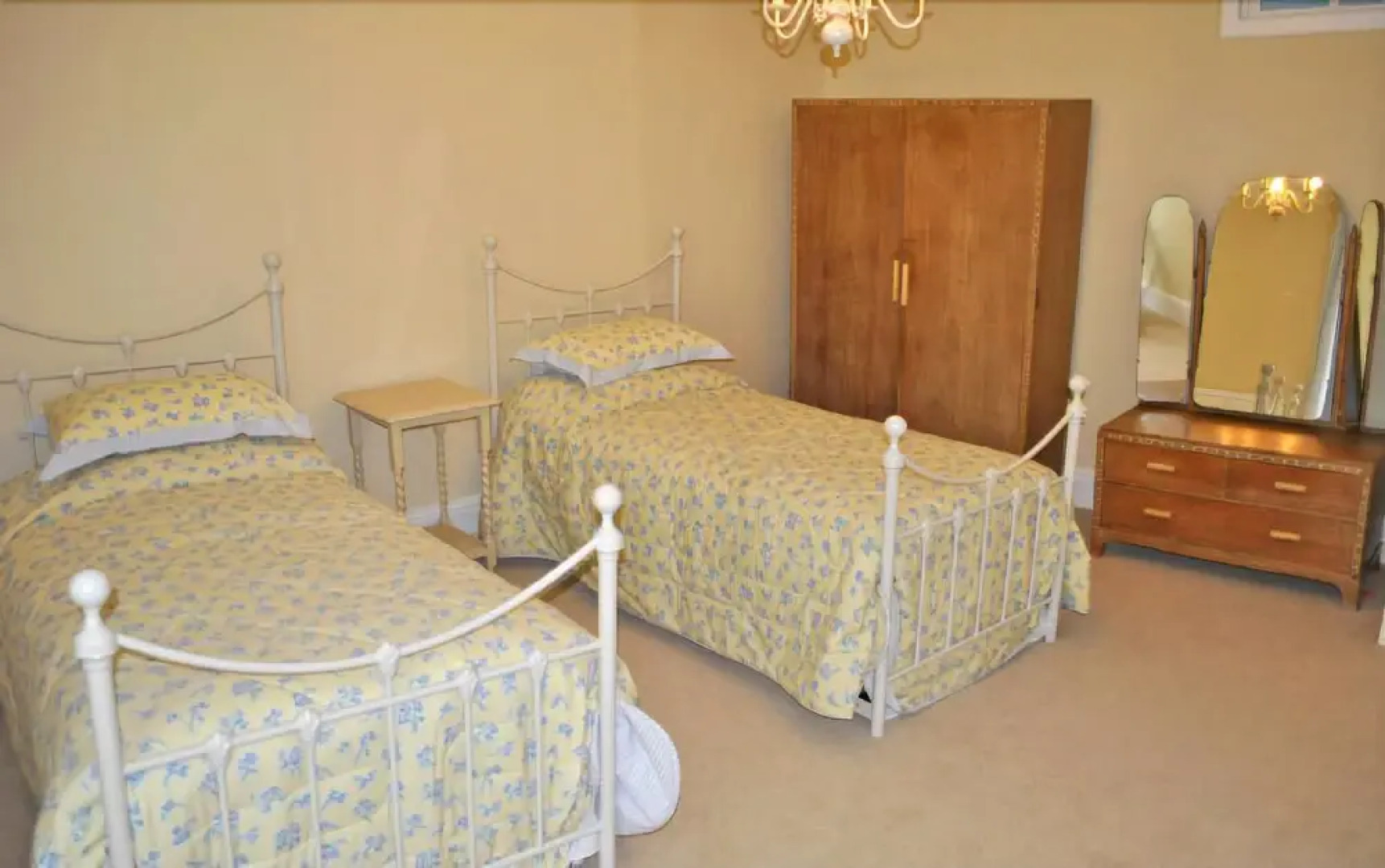 Toll House, Emsworth 37078